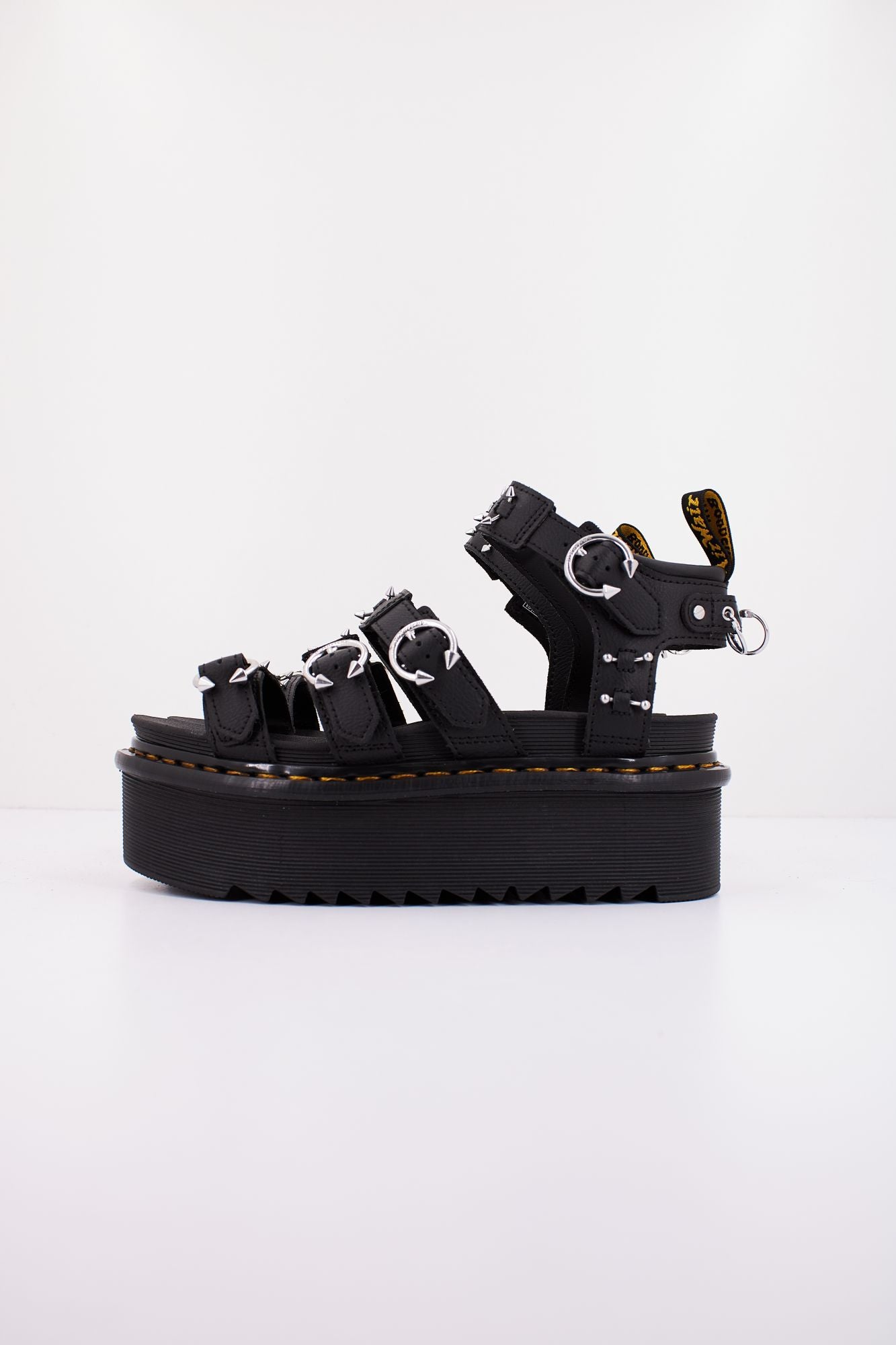 DR. MARTENS BLAIRE QUAD HDW en color NEGRO (1)