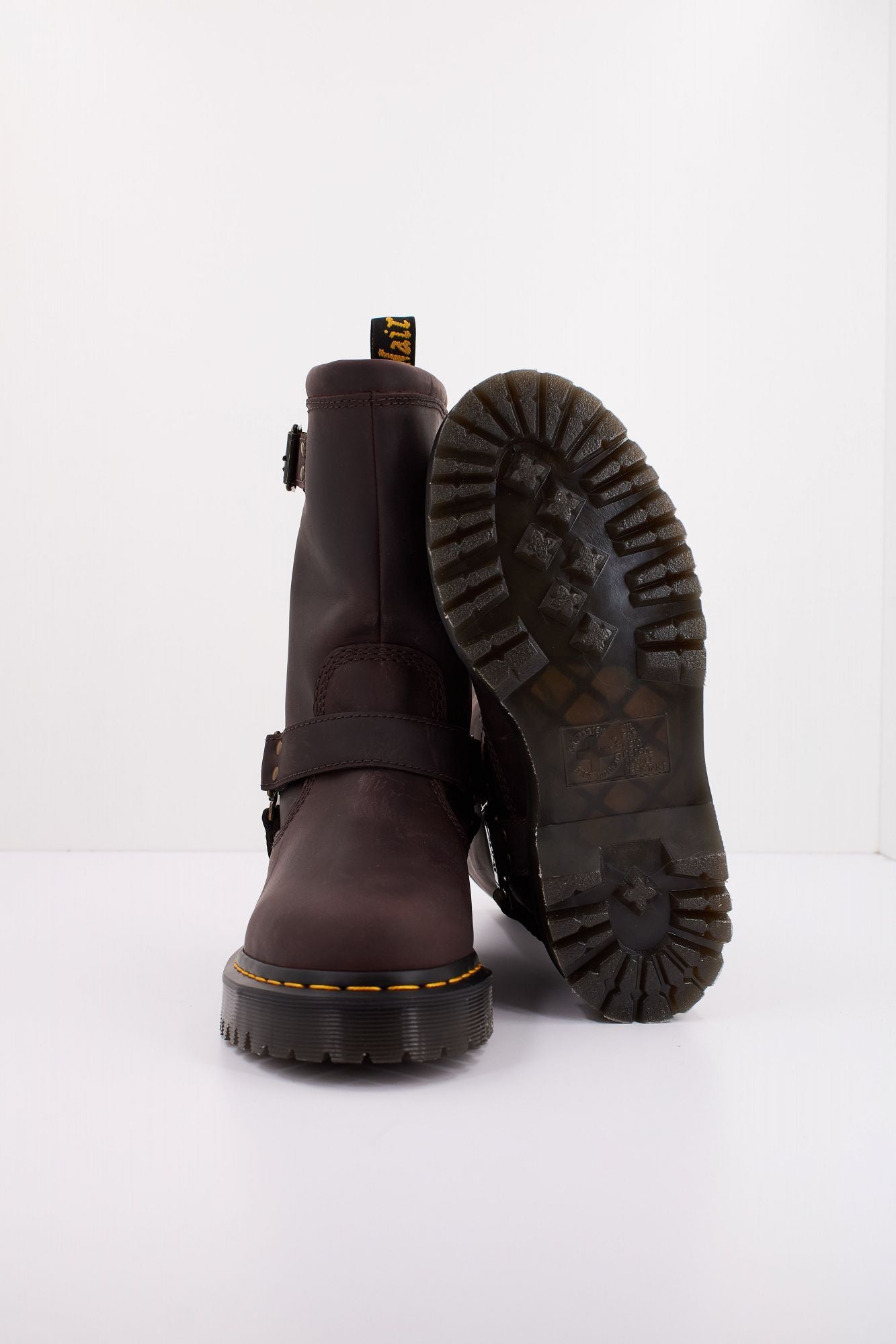 DR. MARTENS  ANISTONE HI en color MARRON (5)