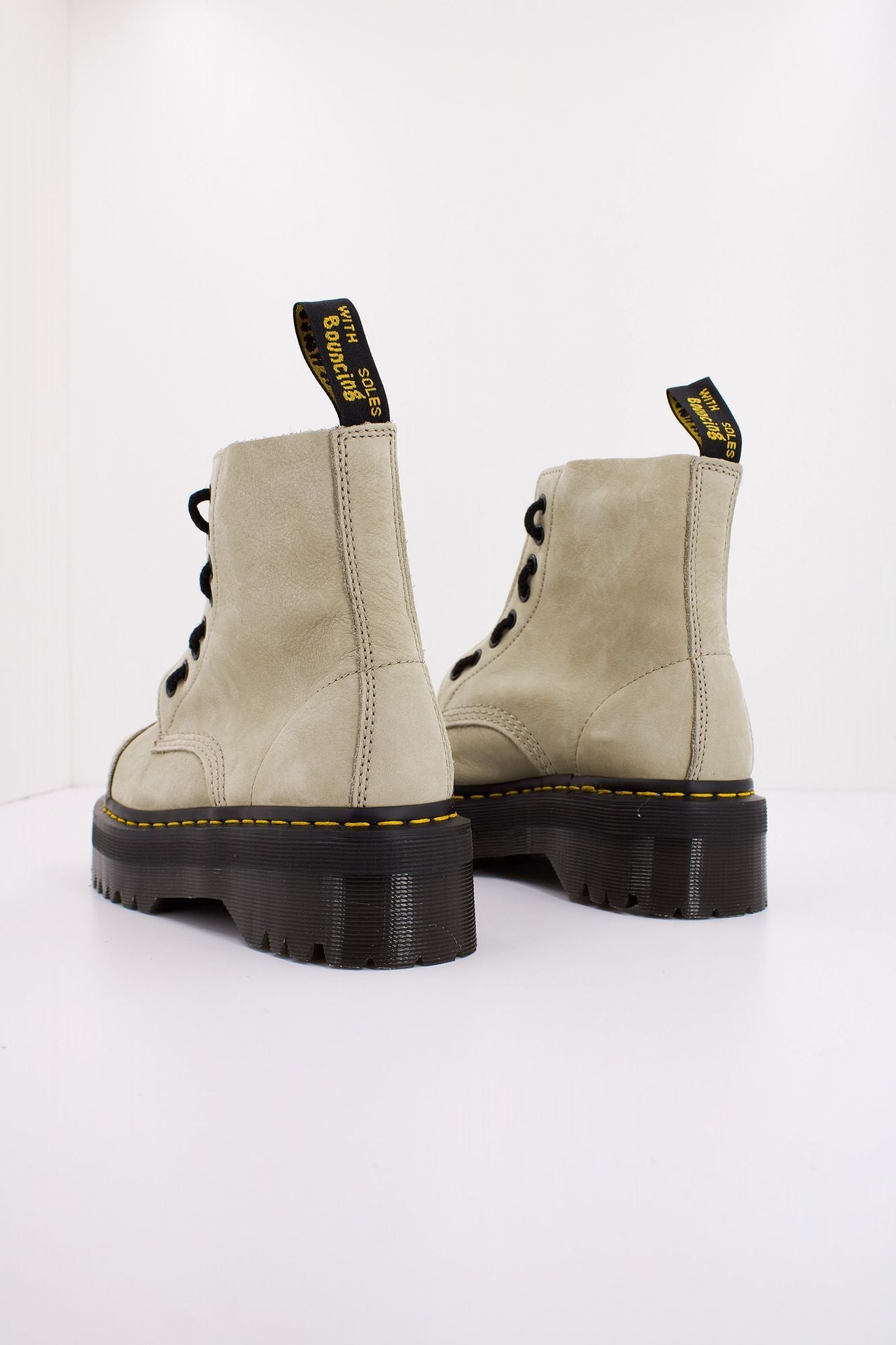 DR. MARTENS SINCLAIR en color BEIS (4)