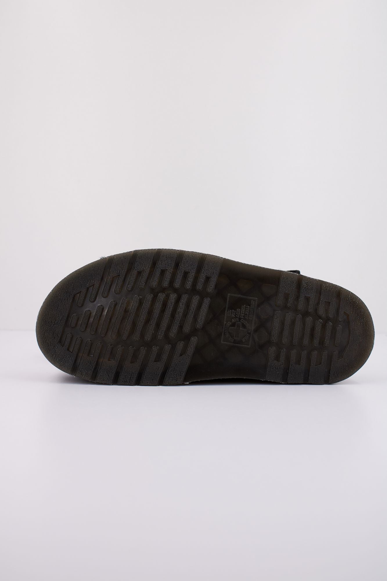 DR. MARTENS JORGE ll FL en color NEGRO (5)