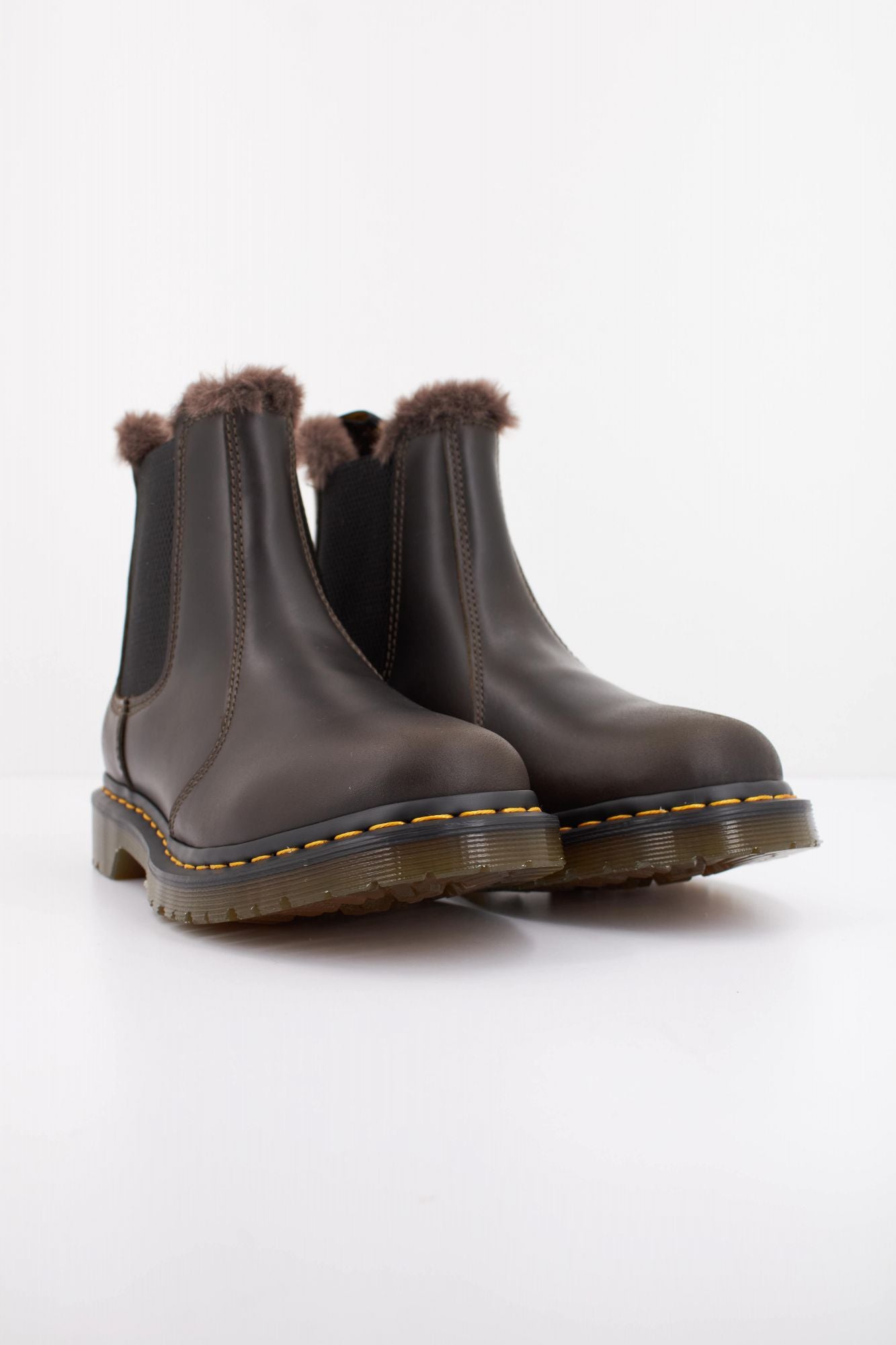 DR. MARTENS  LEONORE  en color MARRON (2)