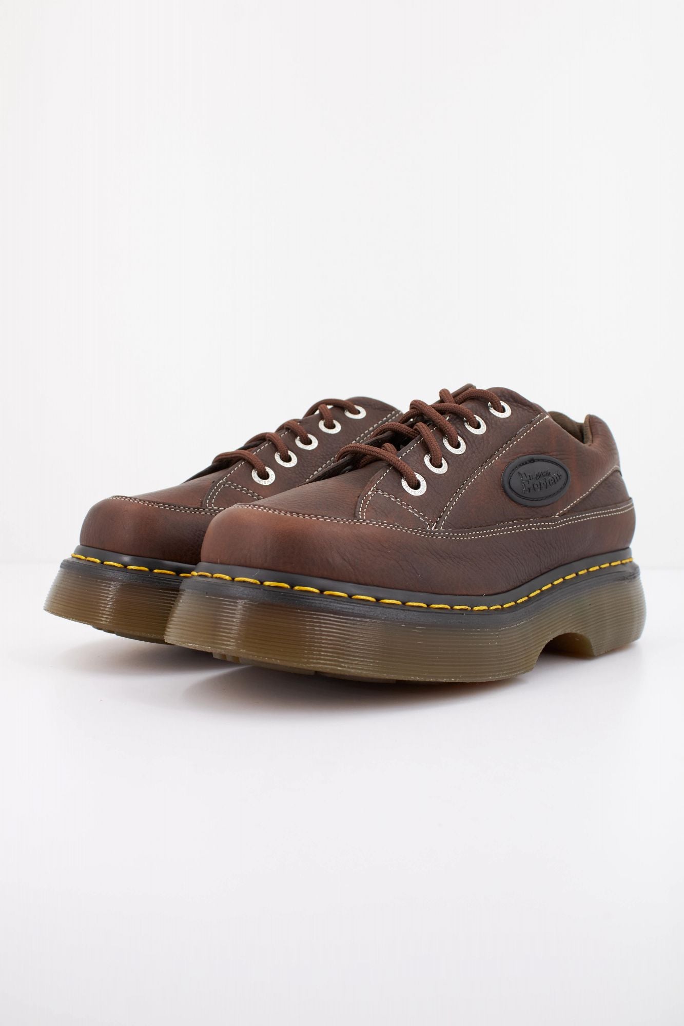 DR. MARTENS  BUZZ 5I  en color MARRON (2)