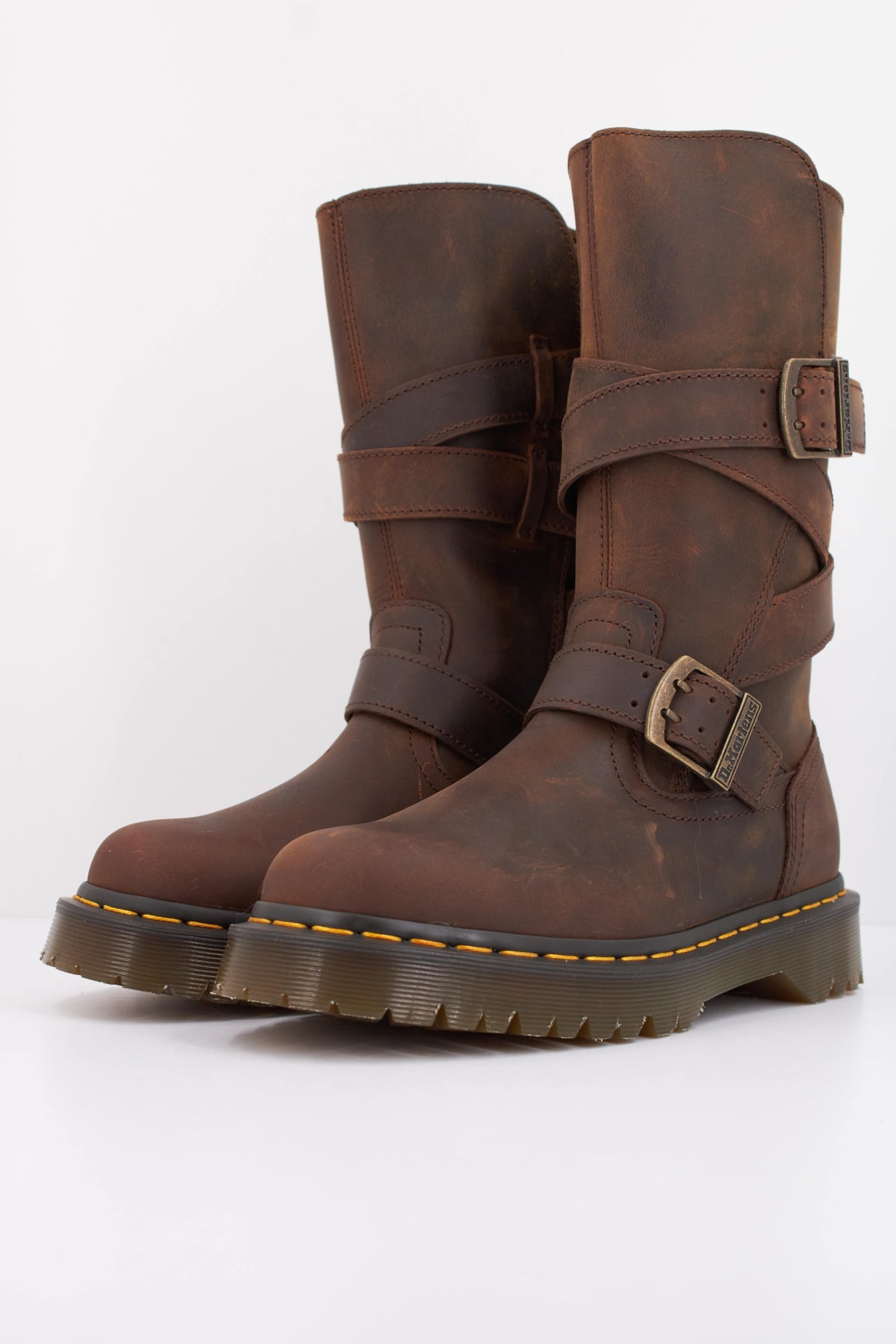 DR. MARTENS ANISTONE STRAP en color MARRON (2)