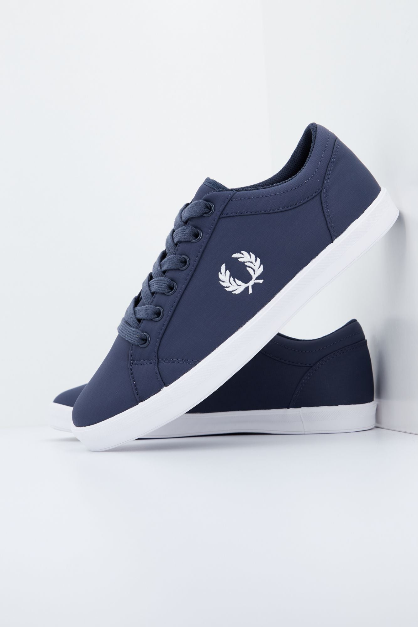 FRED PERRY BASELINE RIPSTOP en color AZUL (1)