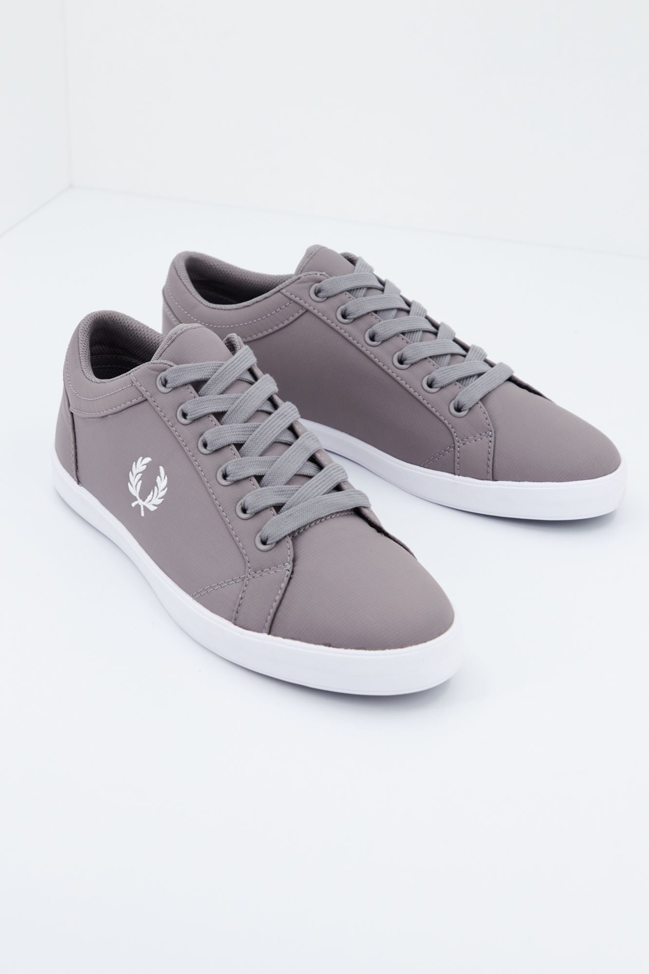 FRED PERRY BASELINE RIPSTOP en color GRIS (4)