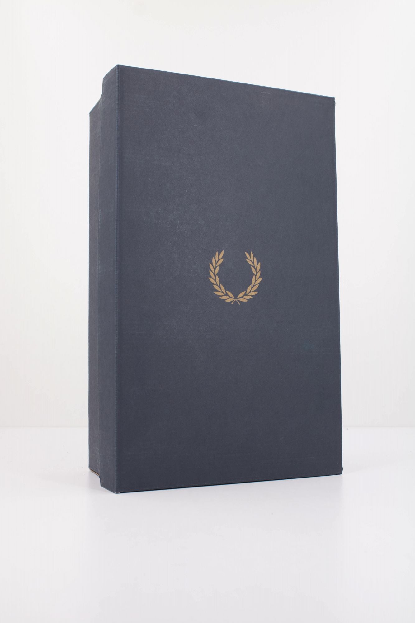 FRED PERRY B721 LEATHER en color BEIS (6)