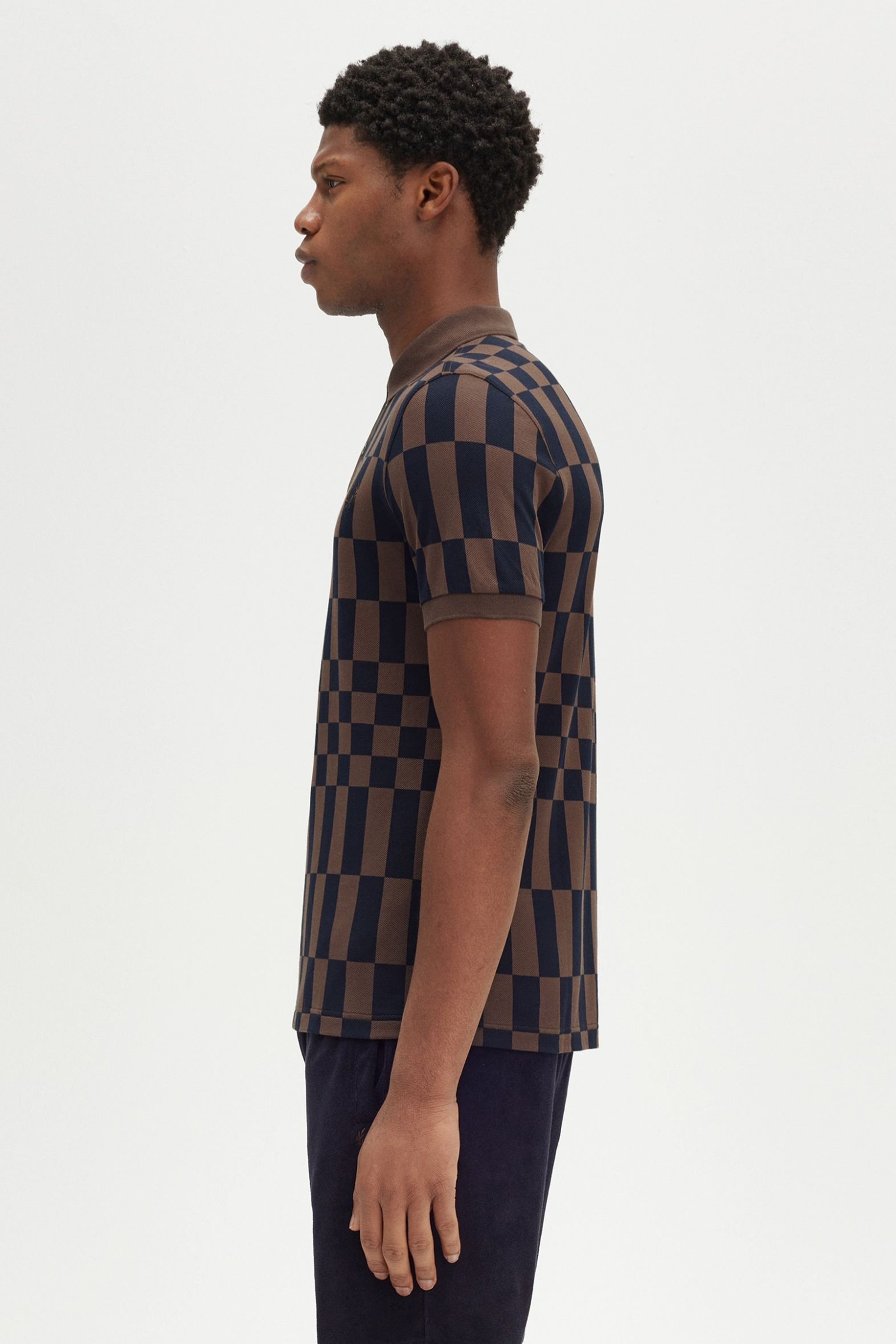 FRED PERRY M8613FP  en color MARRON (3)