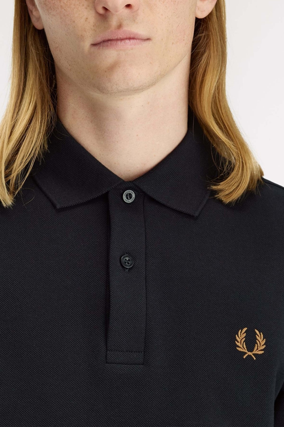 FRED PERRY  PLAIN FRED PERRY SHIRT en color NEGRO (4)