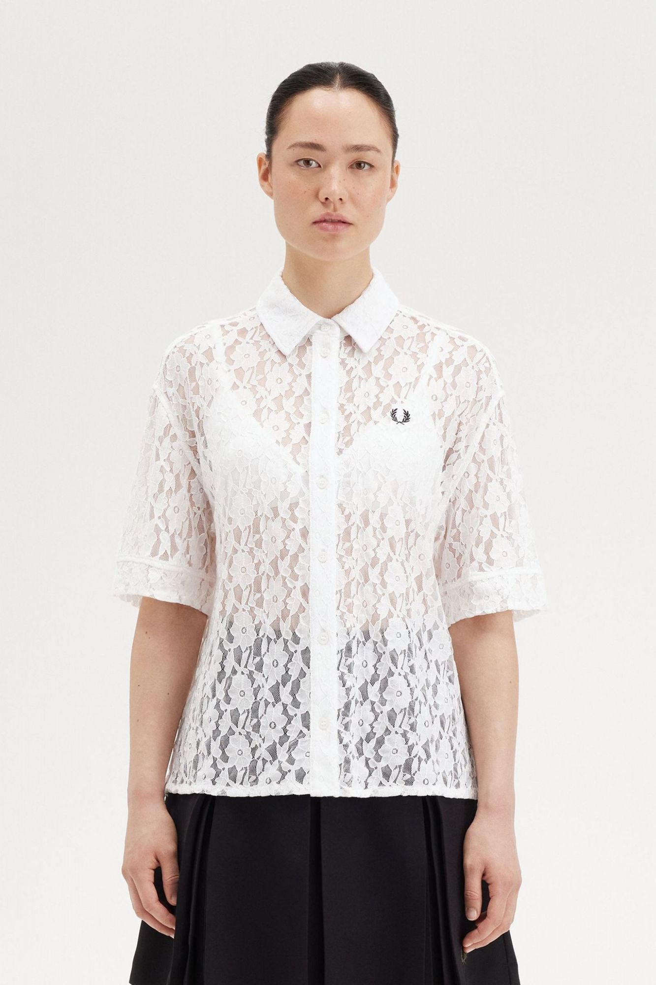 FRED PERRY  LACE SHIRT en color BLANCO (1)