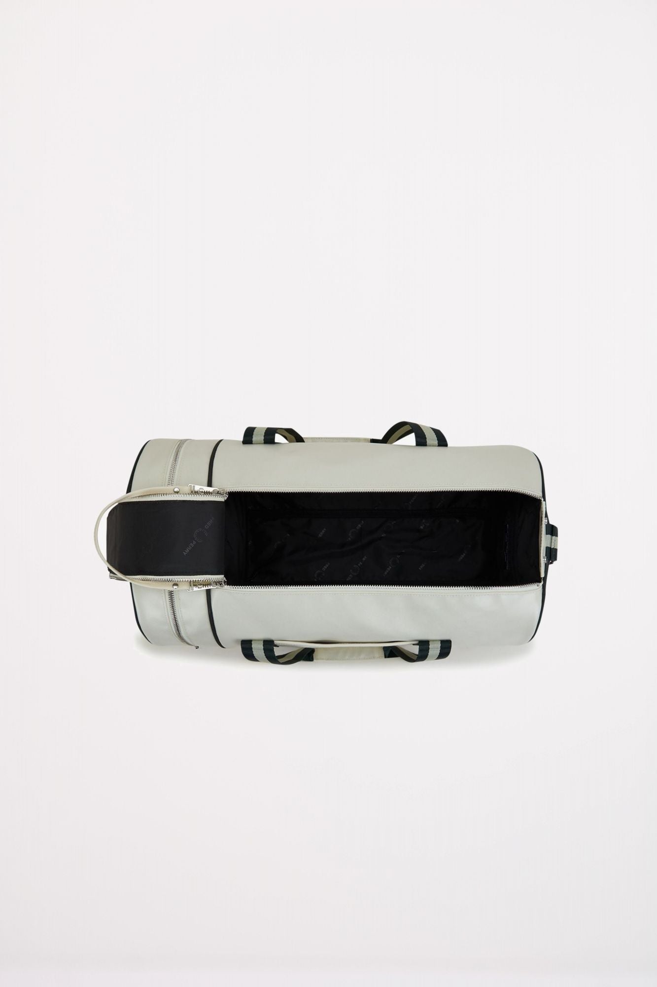 FRED PERRY CLASSIC BARREL BAG en color BLANCO (3)