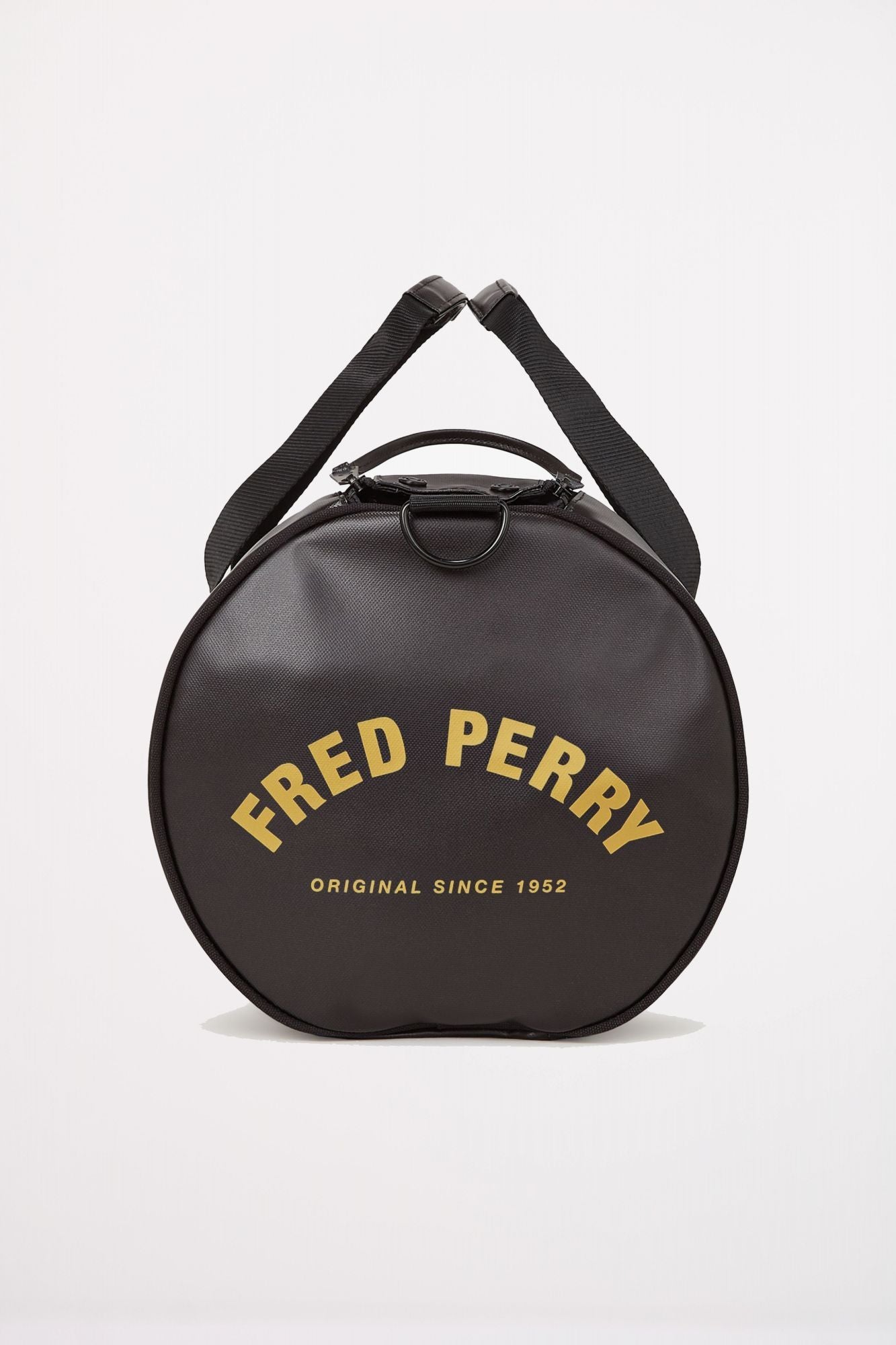 FRED PERRY TONAL LARGE BARREL BAG en color NEGRO (3)