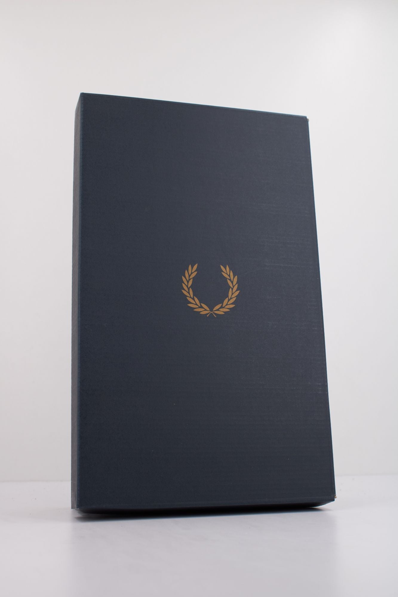 FRED PERRY LEATHER BRANDE en color BLANCO (6)