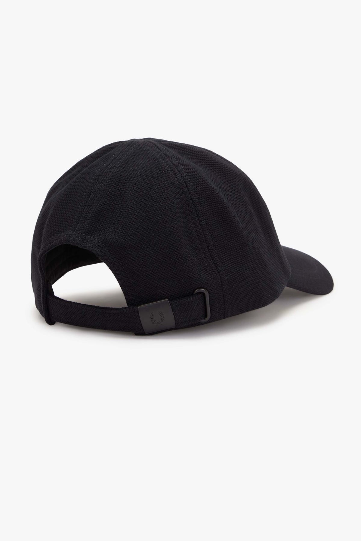FRED PERRY PIQUE CLASSIC CAP en color NEGRO (2)