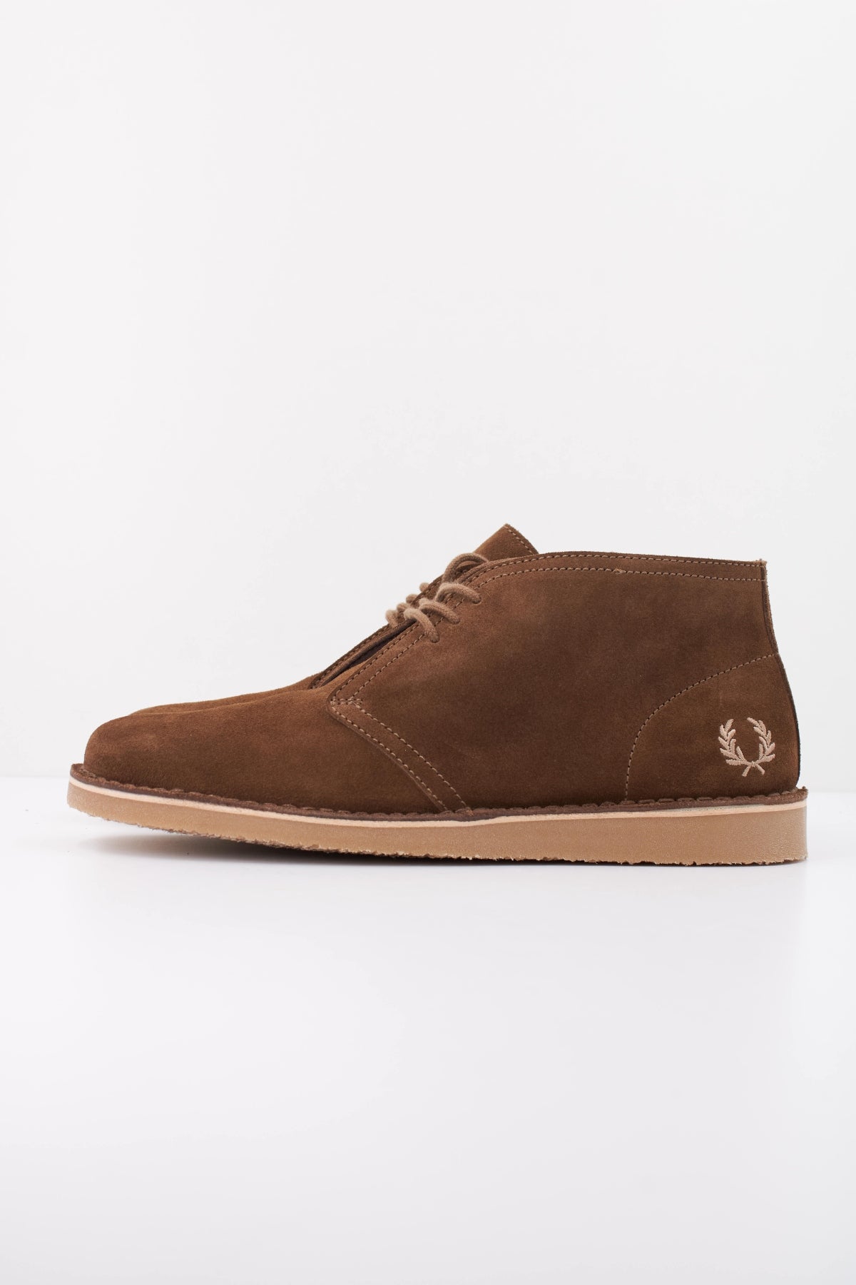 FRED PERRY HAWLEY SUEDE en color MARRON (1)