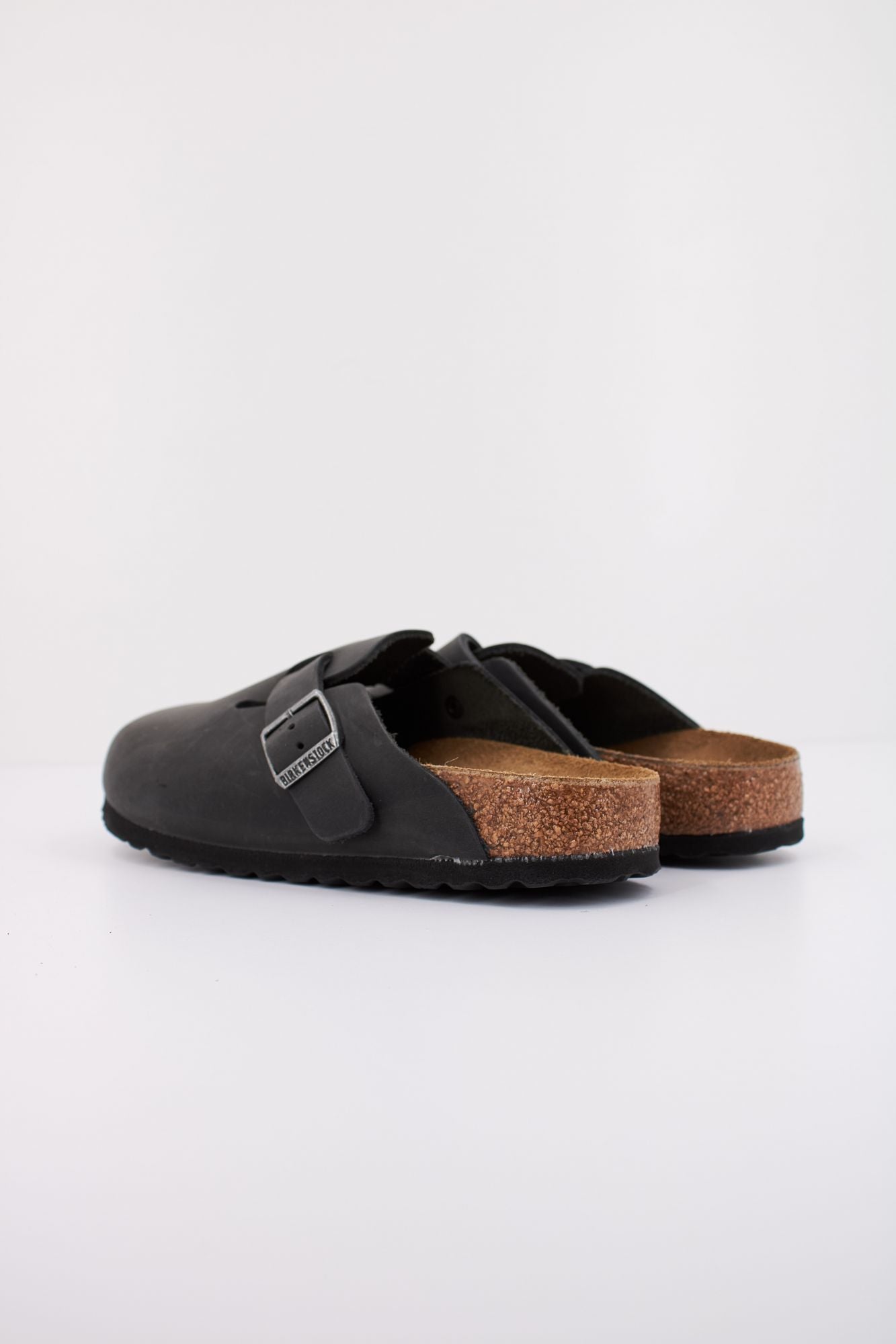 BIRKENSTOCK BOSTON  en color NEGRO (4)