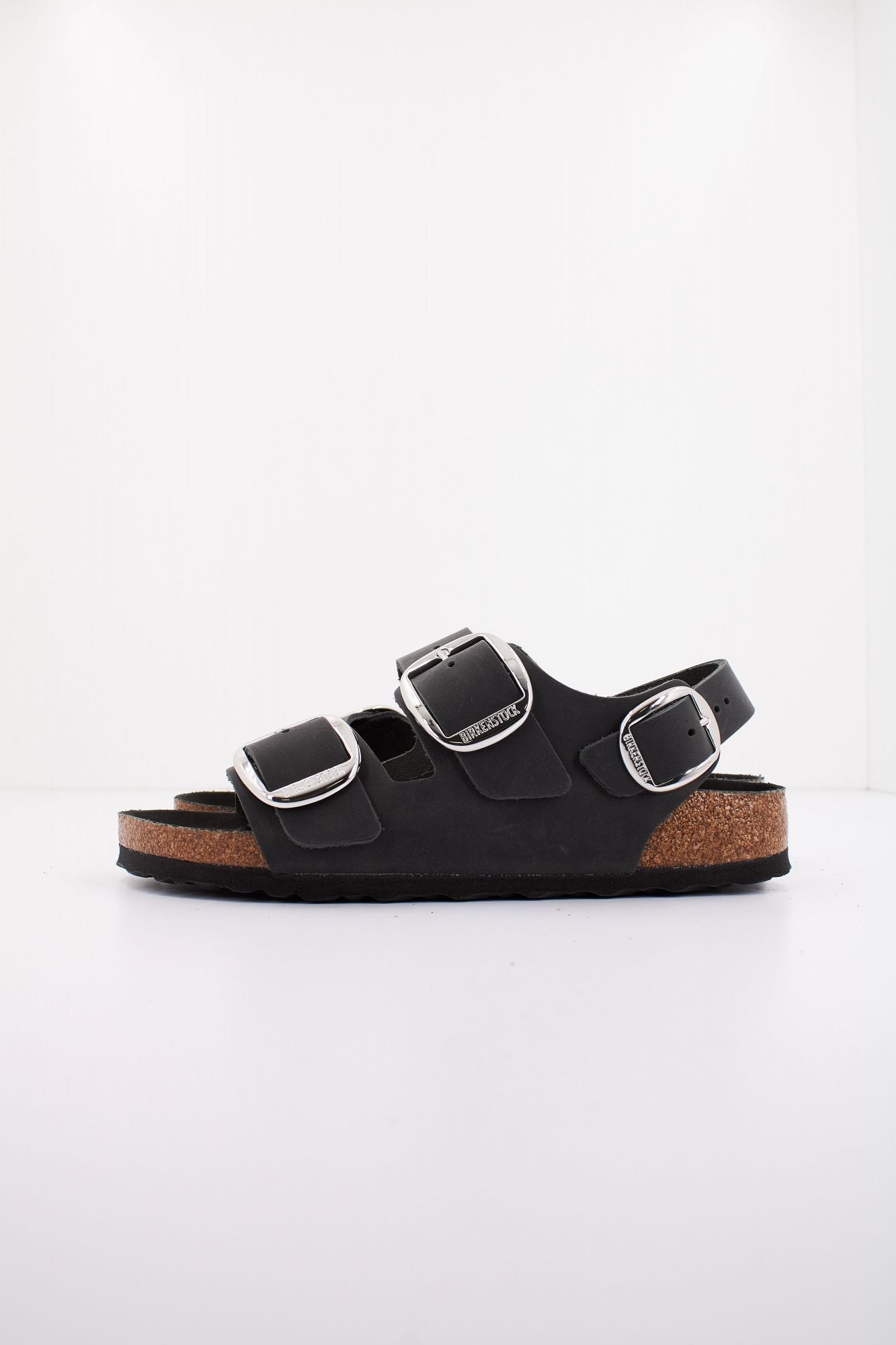 BIRKENSTOCK MILANO BIG BUCKLE OILED L en color NEGRO (1)
