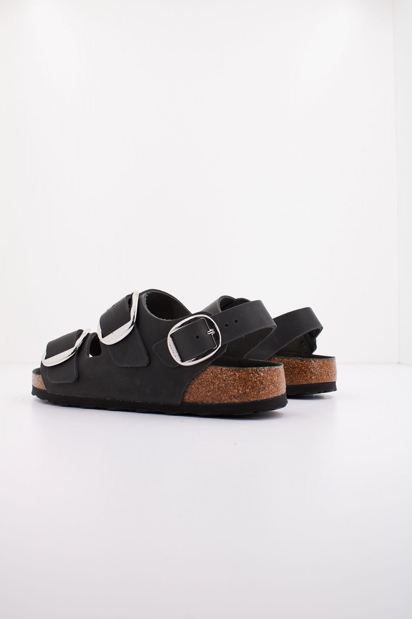 BIRKENSTOCK MILANO BIG BUCKLE OILED L en color NEGRO (3)