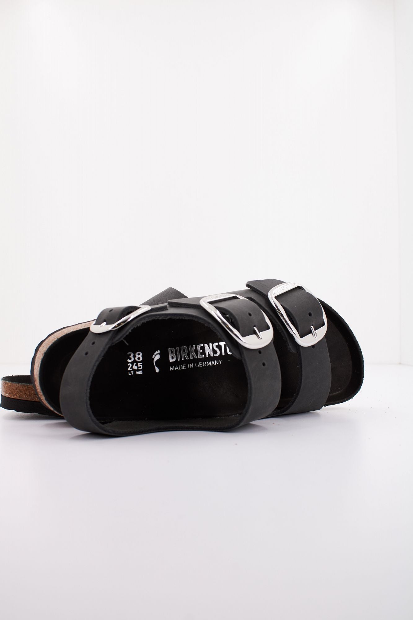 BIRKENSTOCK MILANO BIG BUCKLE OILED L en color NEGRO (4)