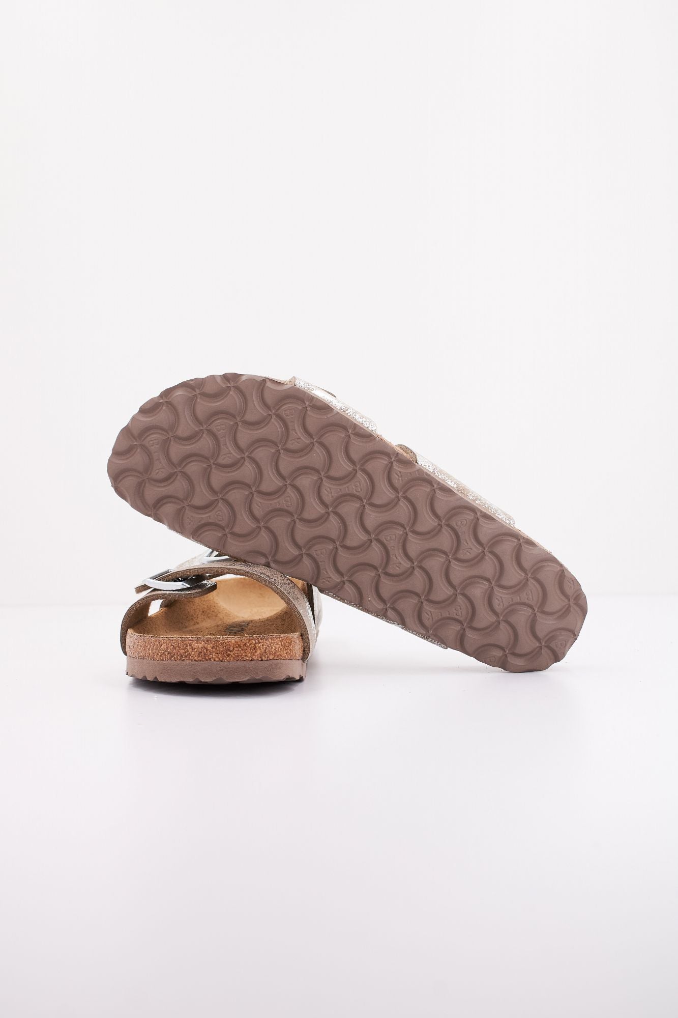 BIRKENSTOCK SYDNEY BS en color PLATA (4)