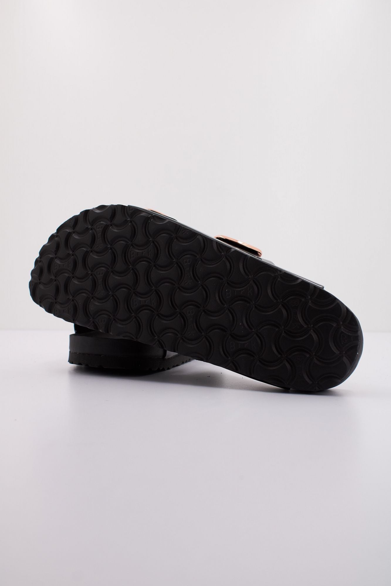 BIRKENSTOCK ARIZONA BIG BUCKLE en color NEGRO (5)