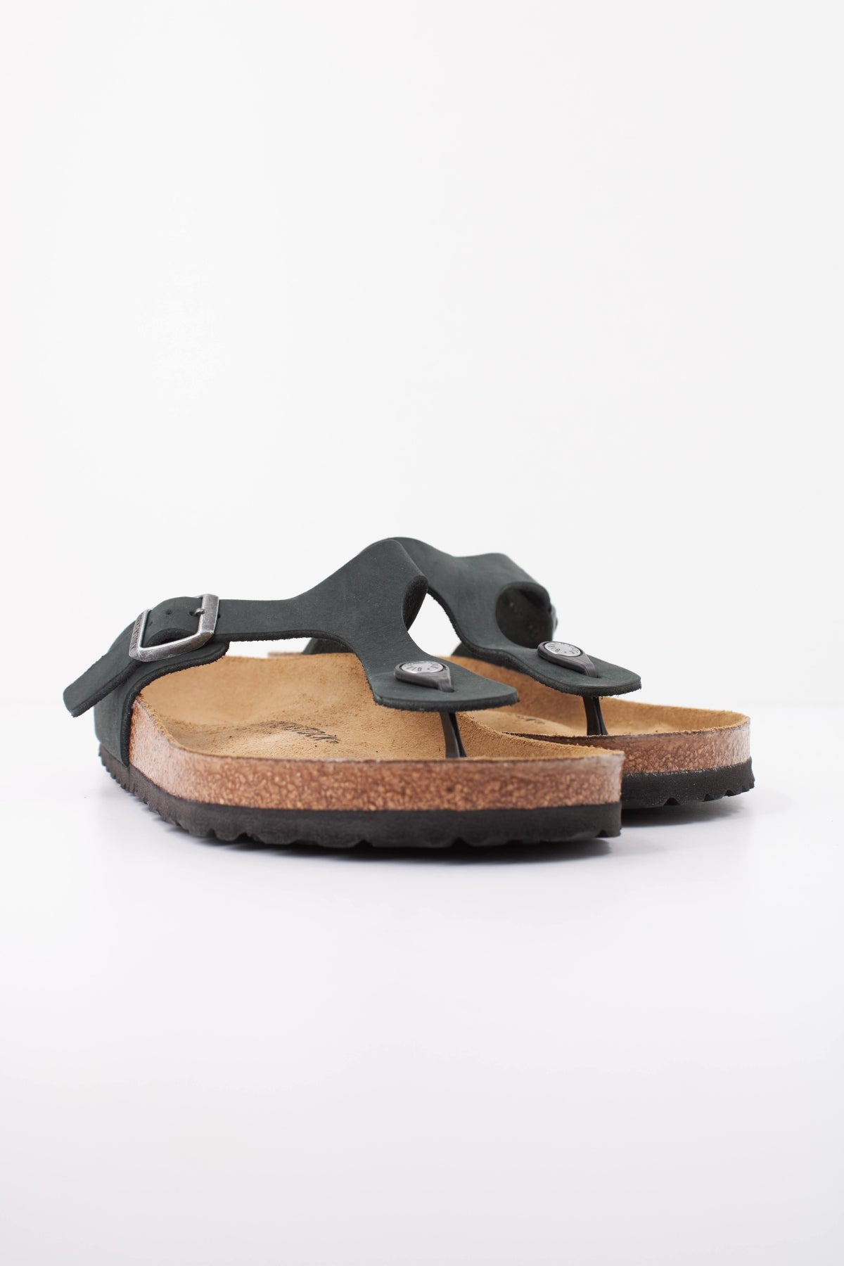 BIRKENSTOCK GIZEH NATURAL LEATHER OILE en color NEGRO (2)