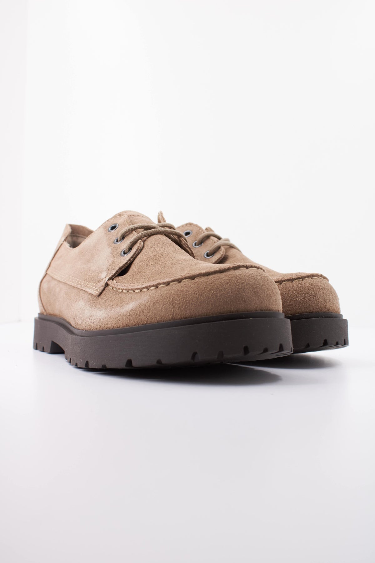 BIRKENSTOCK 1031884BI HIGHWOOD MOC LACE SUEDE en color BEIS (2)