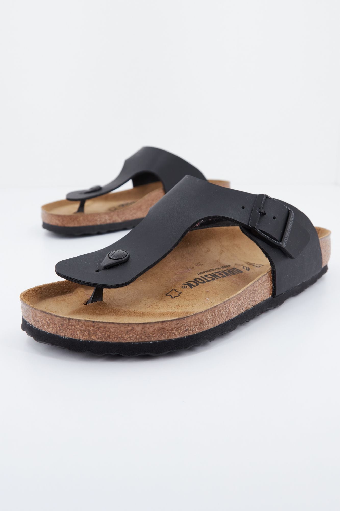 BIRKENSTOCK 44791BI  en color NEGRO (2)