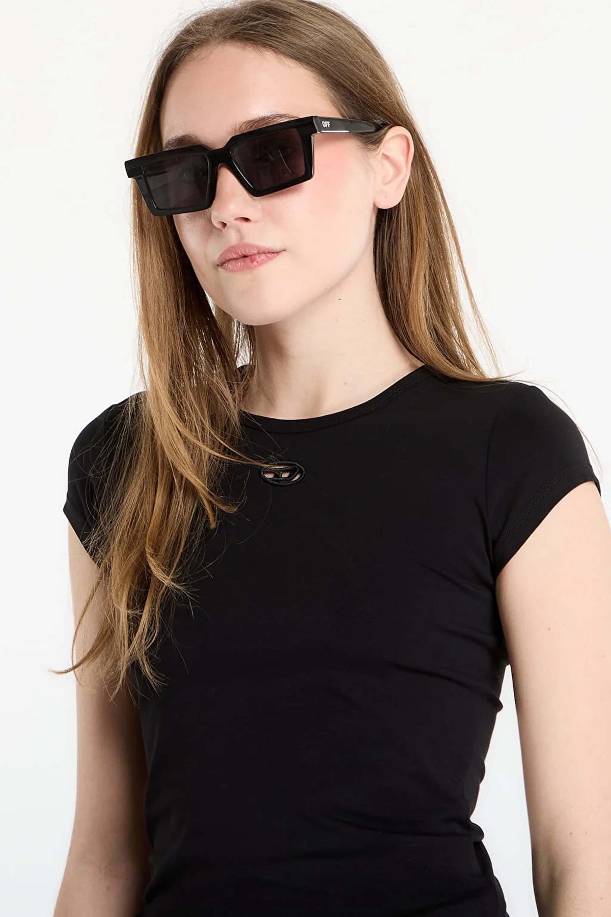 DIESEL T ANGIE OD  en color NEGRO (3)