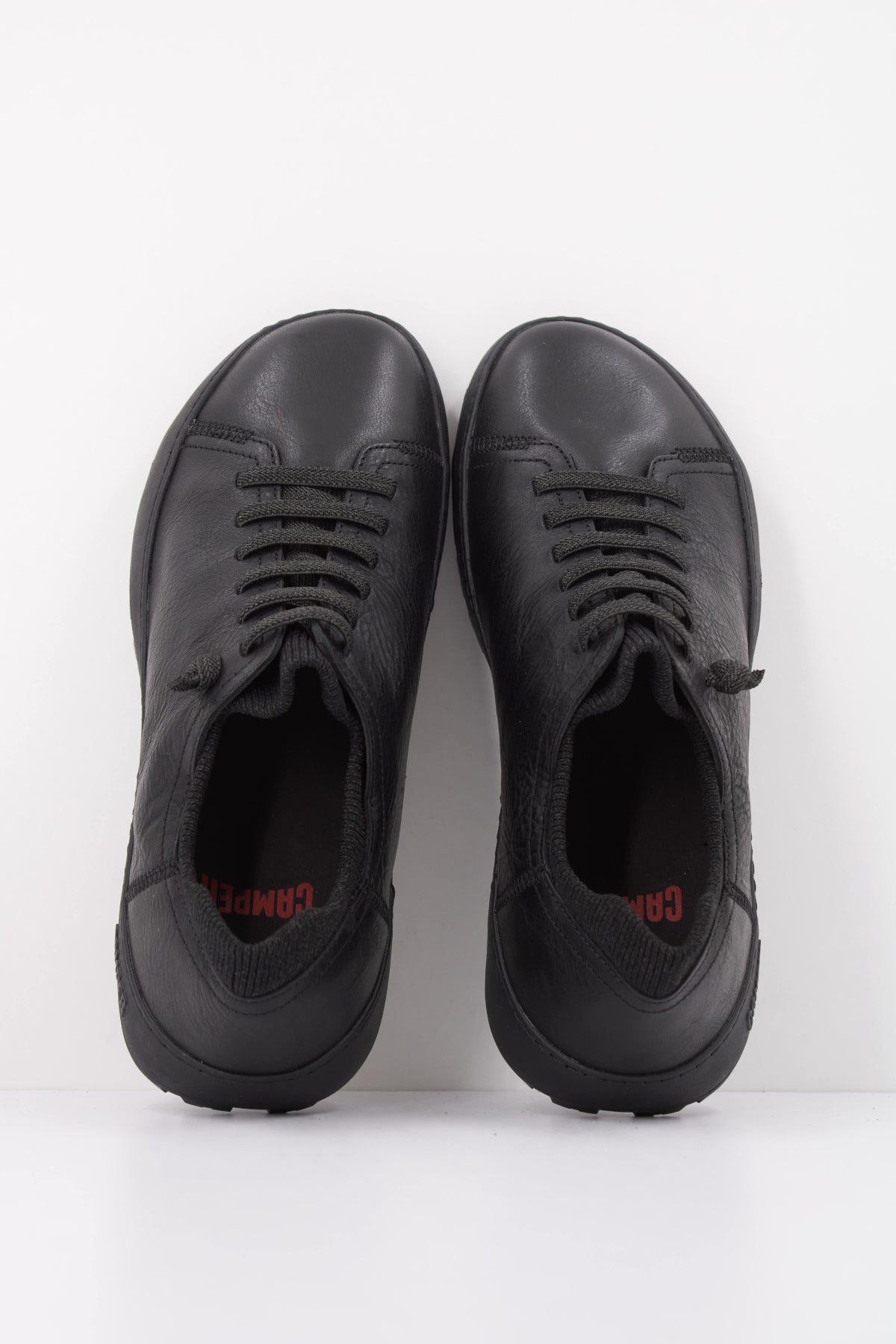 CAMPER HOWDY en color NEGRO (3)