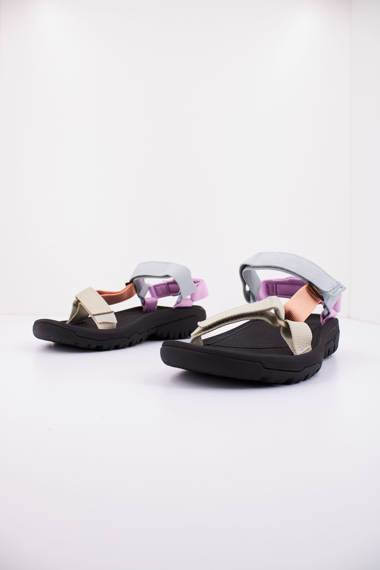 TEVA HURRICANE XLT2 en color MULTICOLOR (2)