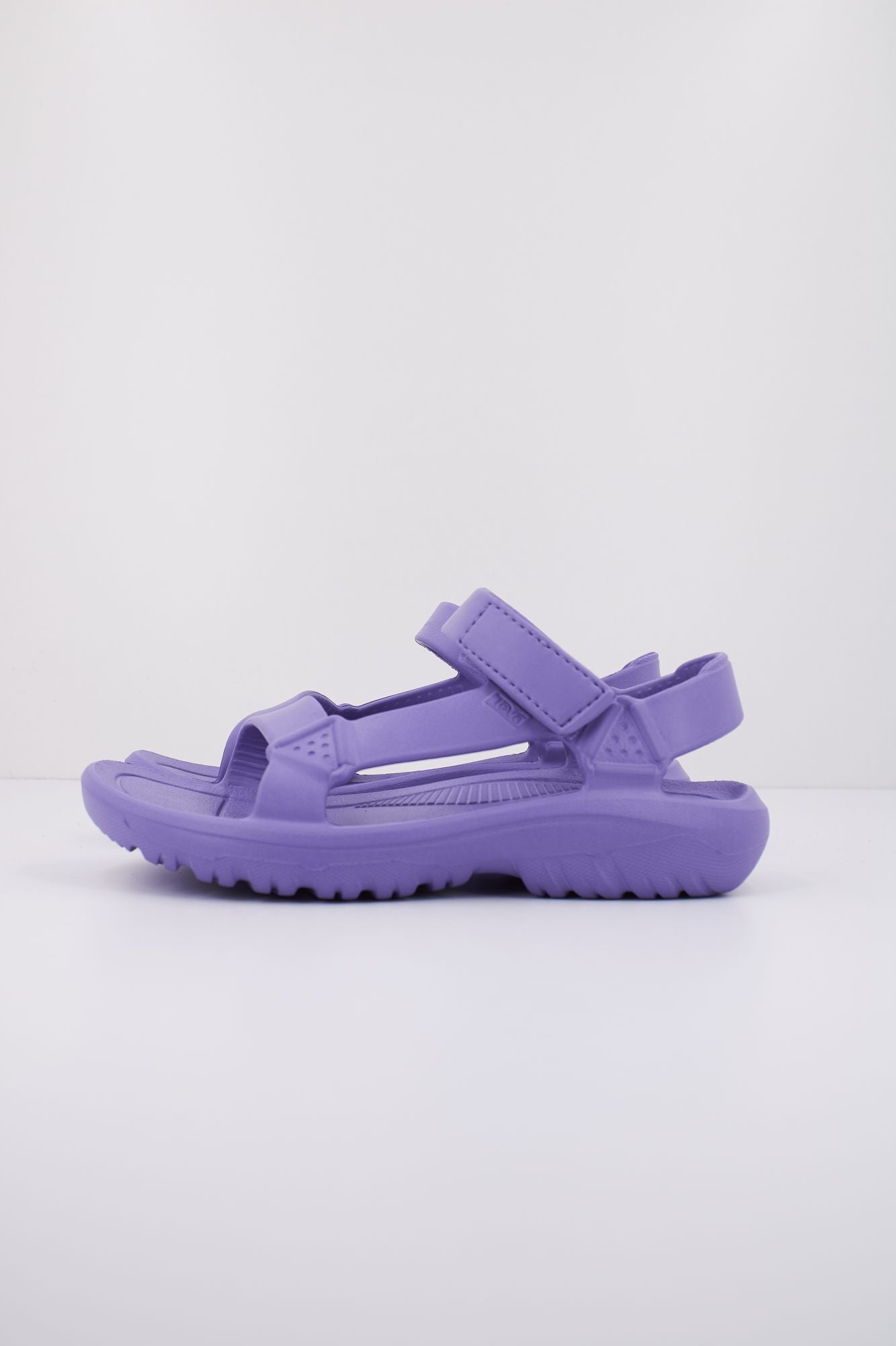 TEVA  W HURRICANE DRIFT en color VIOLETA (1)