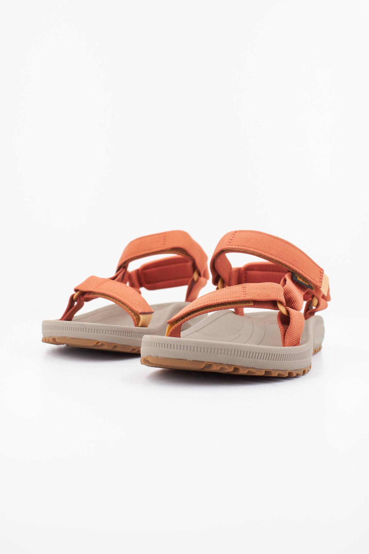 TEVA W WINSTED en color NARANJA (2)
