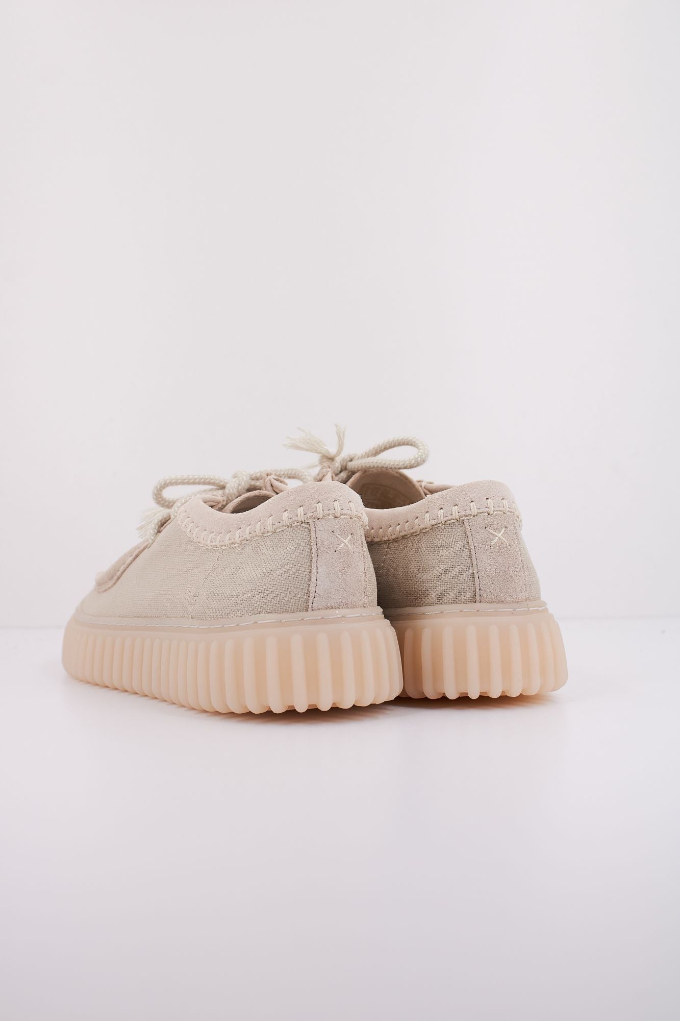 CLARKS  TORHILL LO en color BEIS (4)