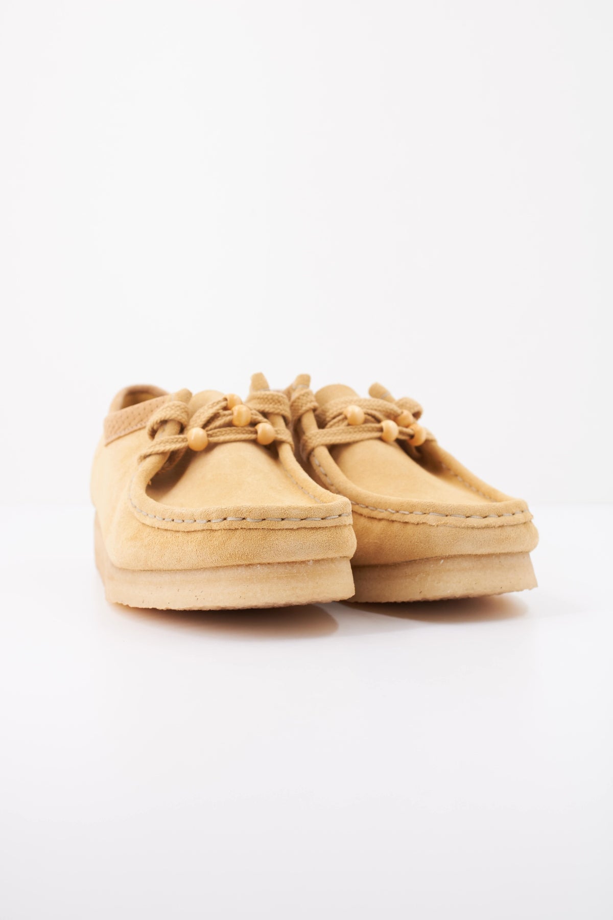 CLARKS WALLABEE GOLDEN en color MARRON CLARO (2)