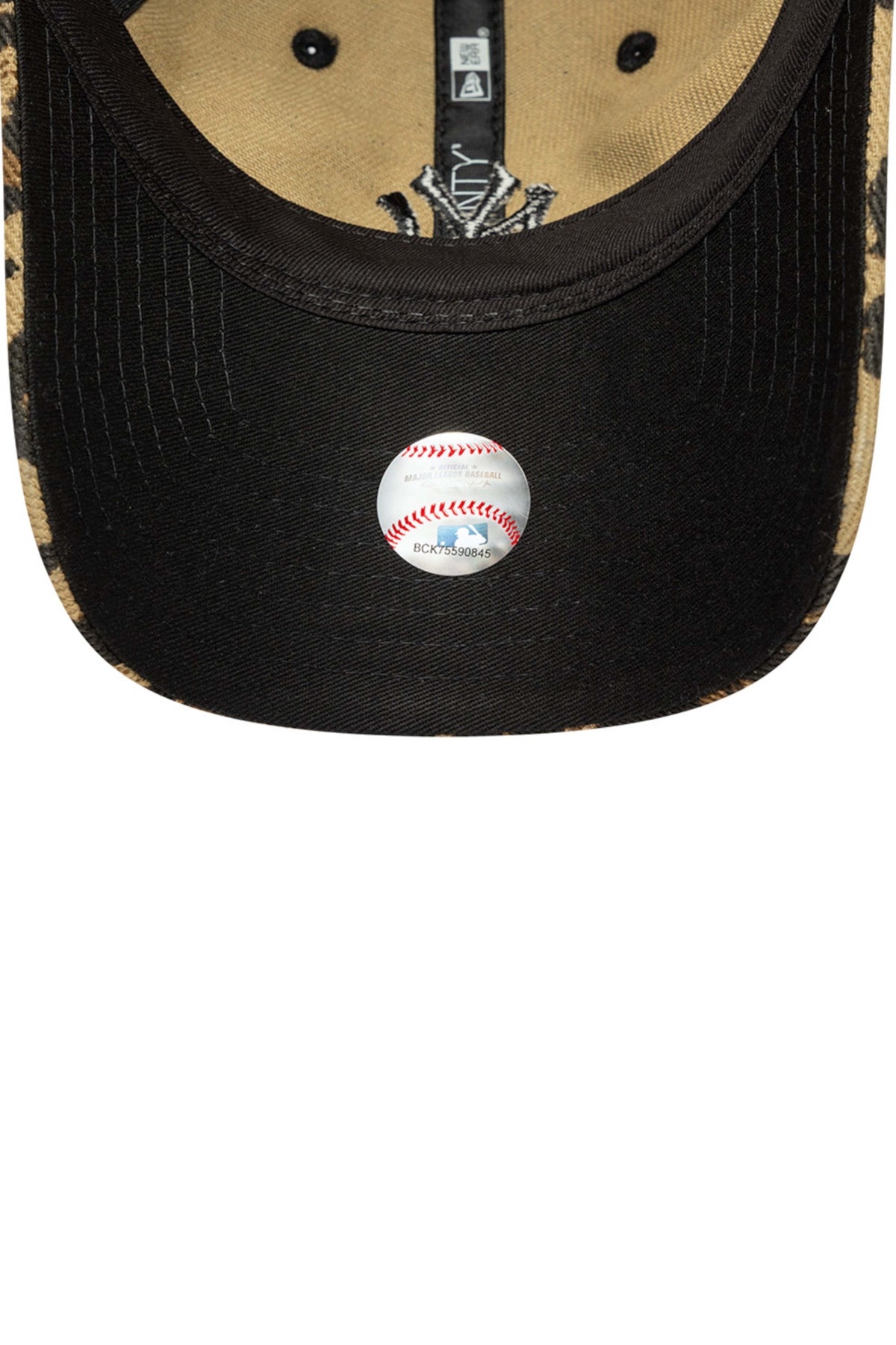 NEW ERA  NEYYAN  BRSCAM en color ANIMAL PRINT (4)