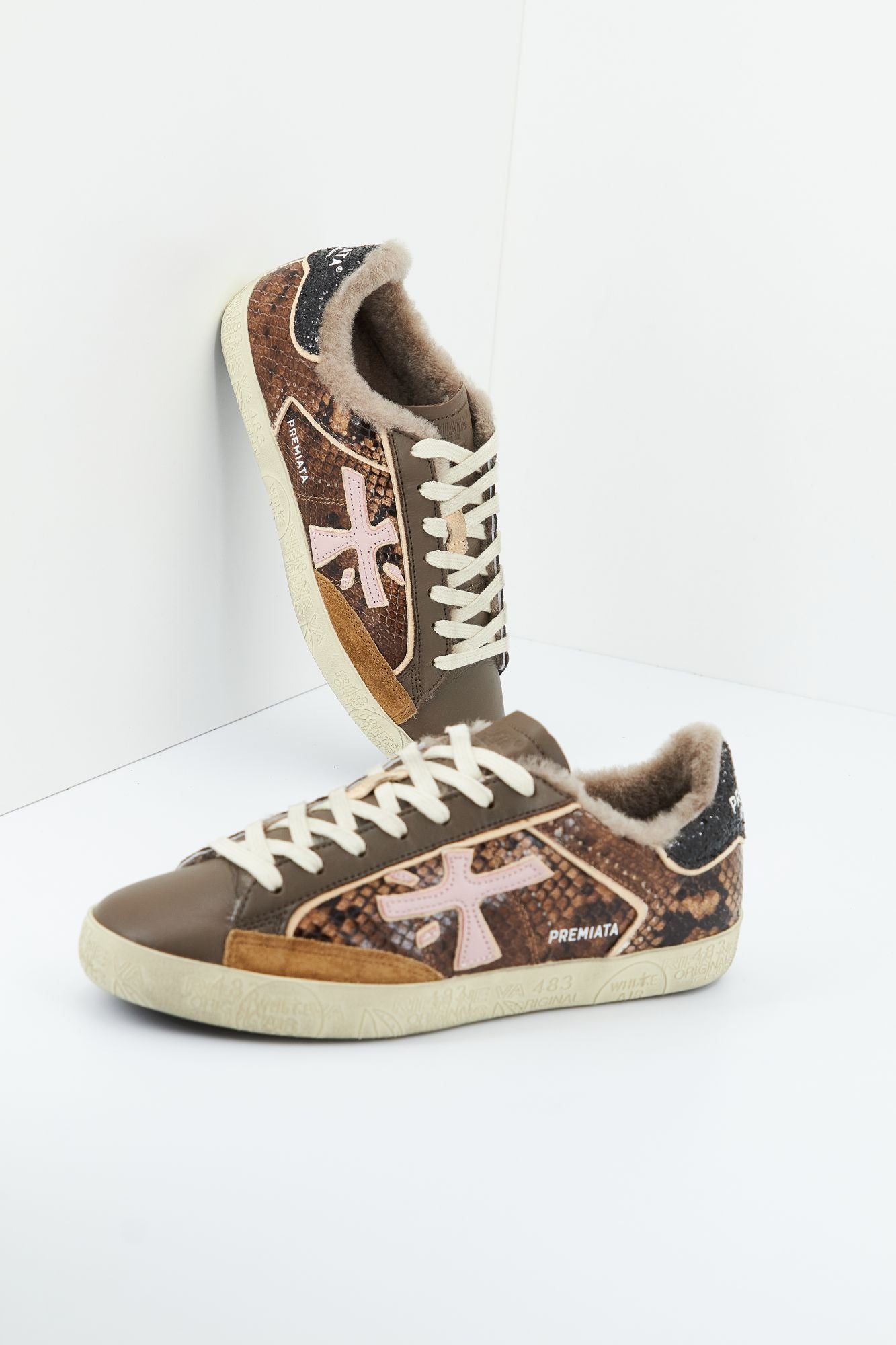 PREMIATA TIMELESS TRAINERS en color GRIS (1)