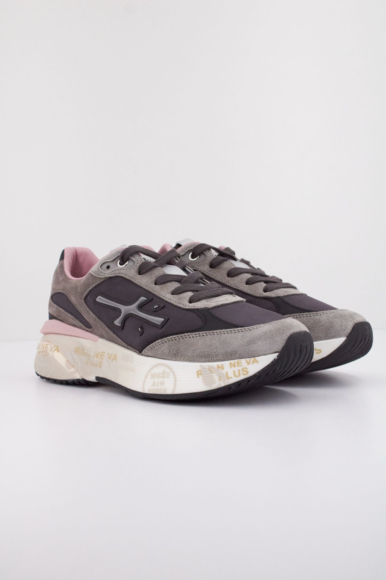 PREMIATA MOERUND en color GRIS (2)