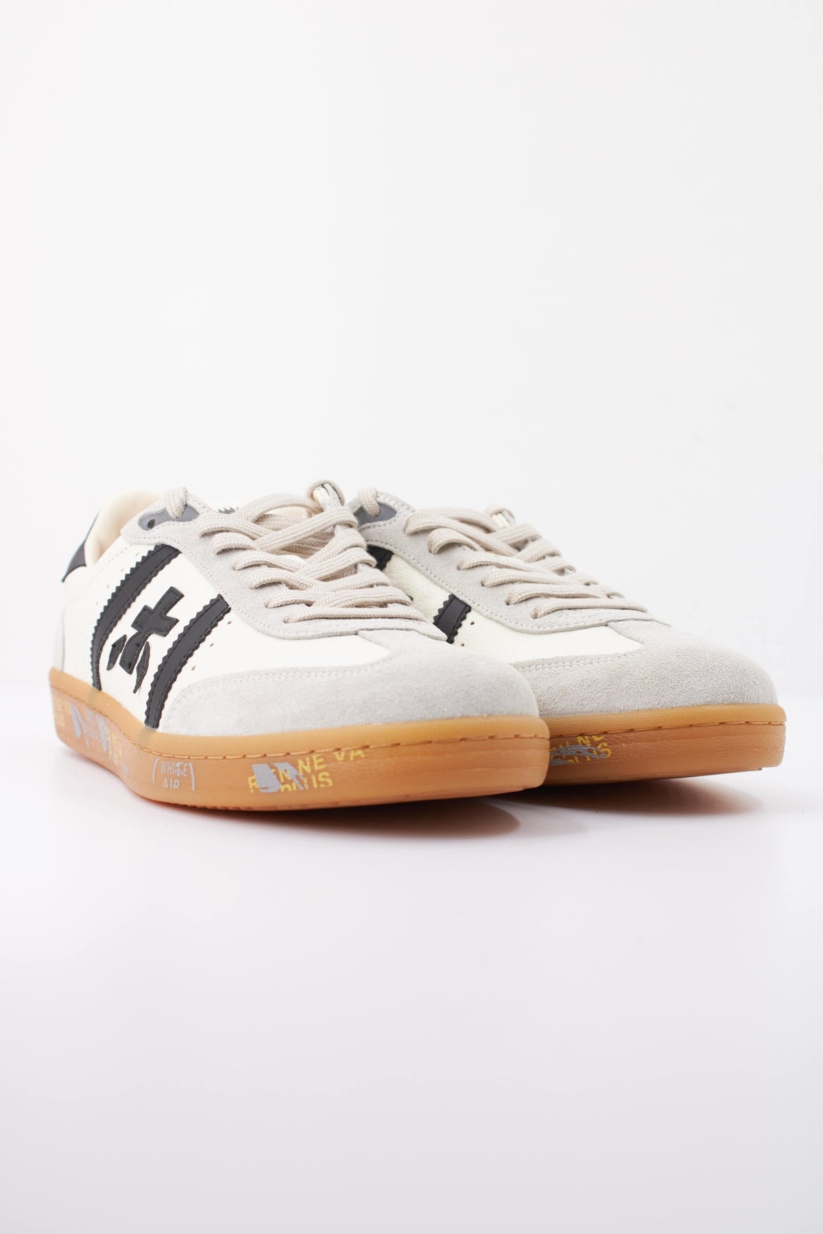 PREMIATA BONNIE  en color BEIS (2)