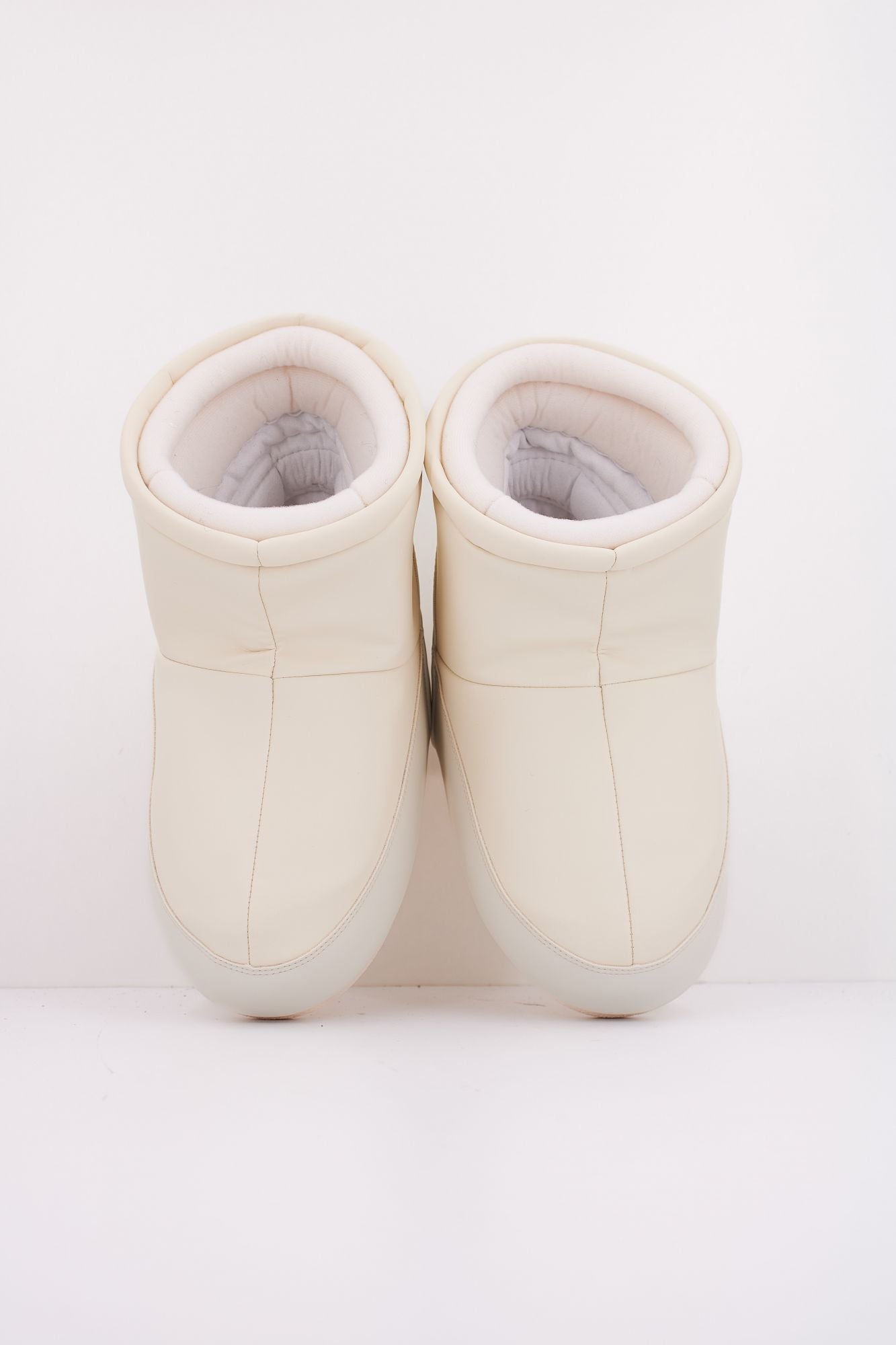 MOON BOOT MB ICON LOW NOLAC en color BLANCO (3)