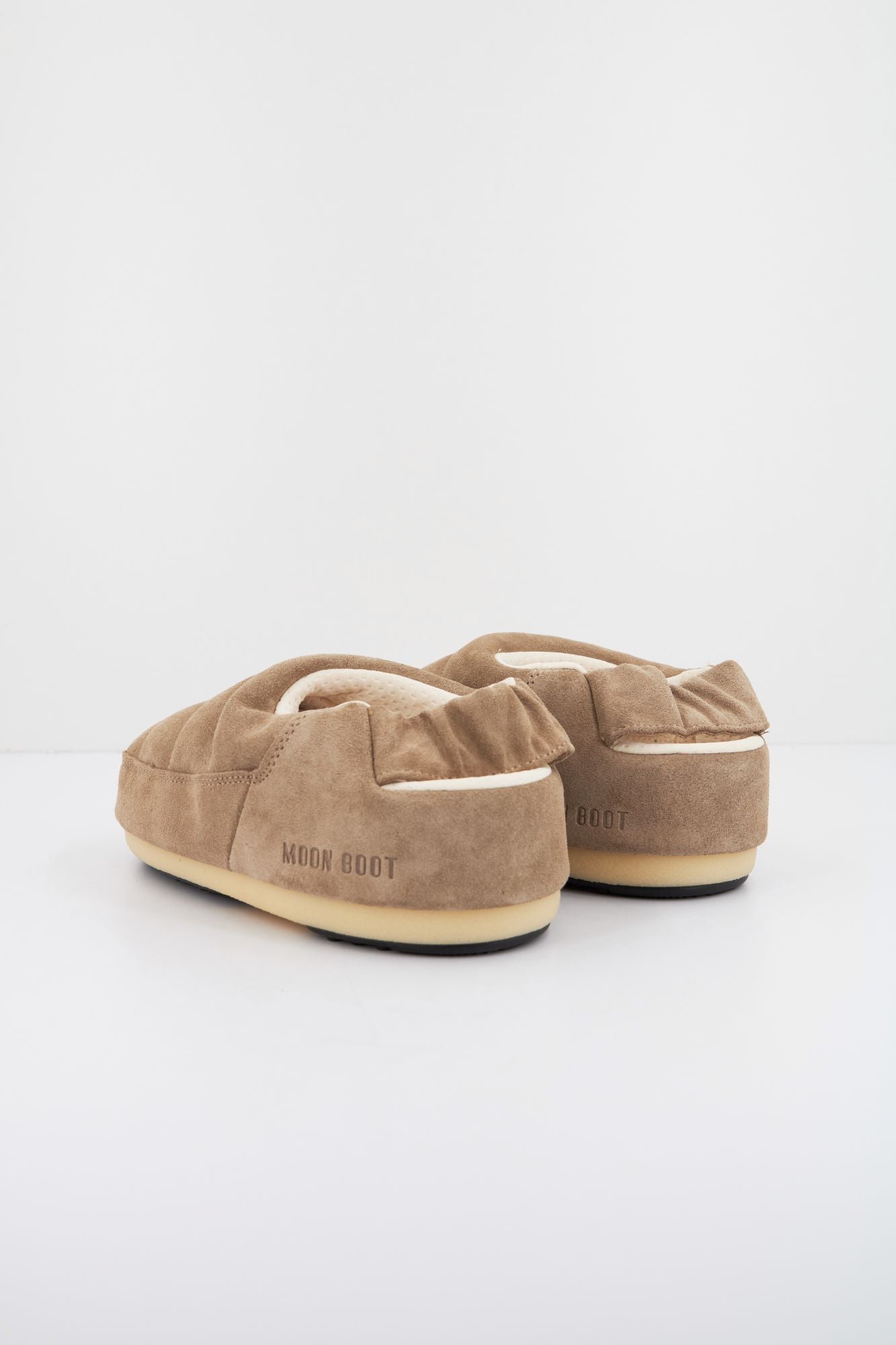 MOON BOOT MB SANDAL BAND SUEDE en color BEIS (3)