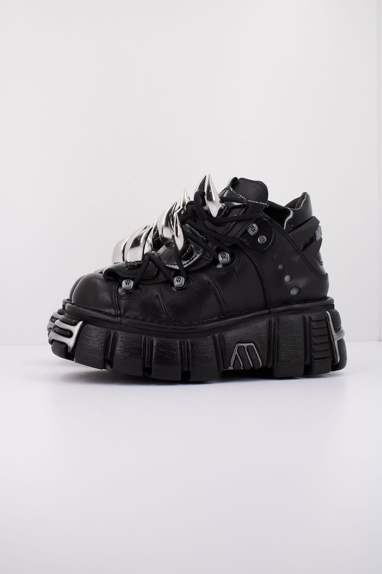 NEW ROCK M112 C1 en color NEGRO (1)