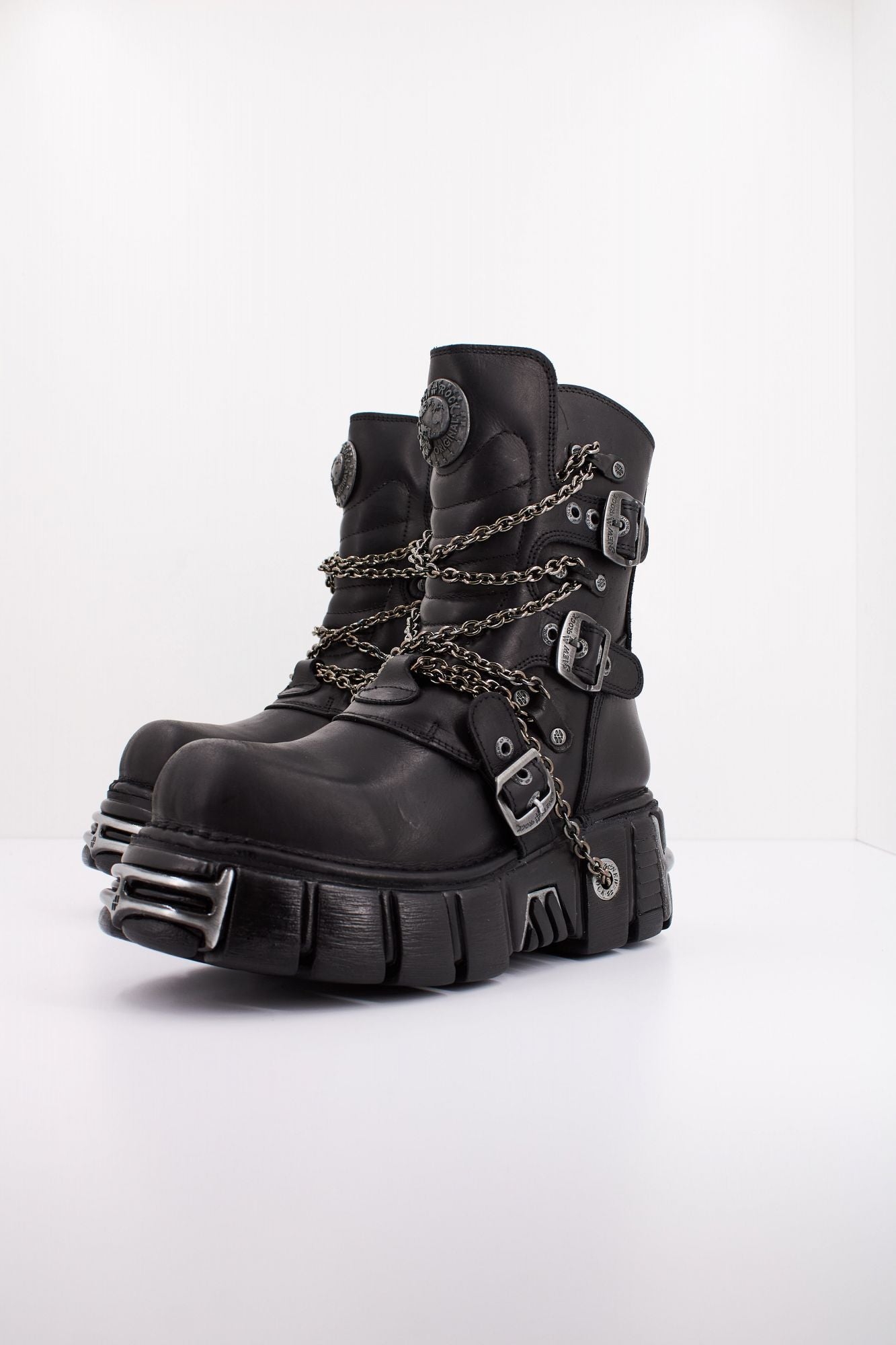 NEW ROCK  BOOT METALLIC M1011 S1 en color NEGRO (2)