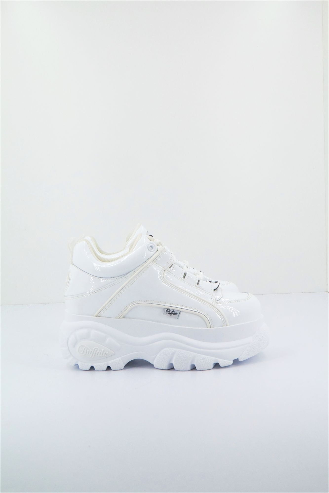 BUFFALO 1339-14 2.0 en color BLANCO (3)