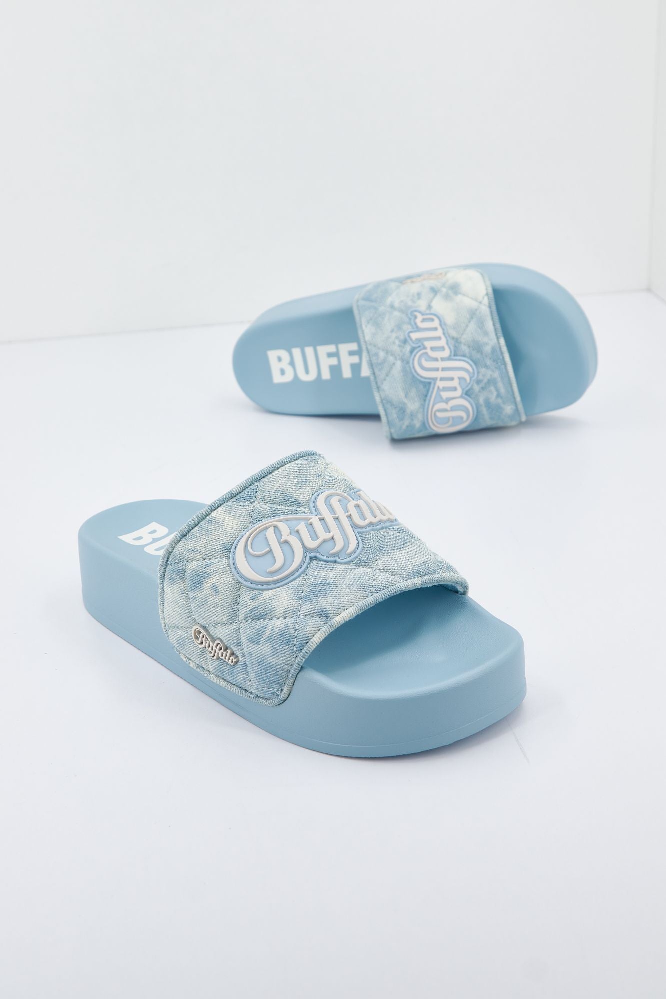 BUFFALO  LAKE SOFT en color AZUL (1)
