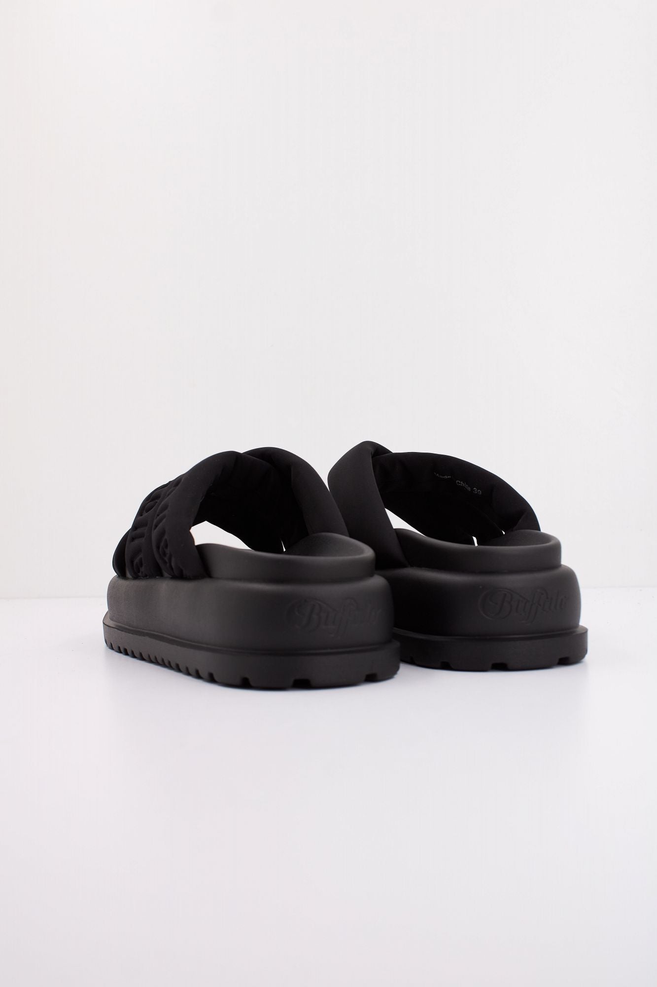 BUFFALO PALMA CROSS en color NEGRO (4)