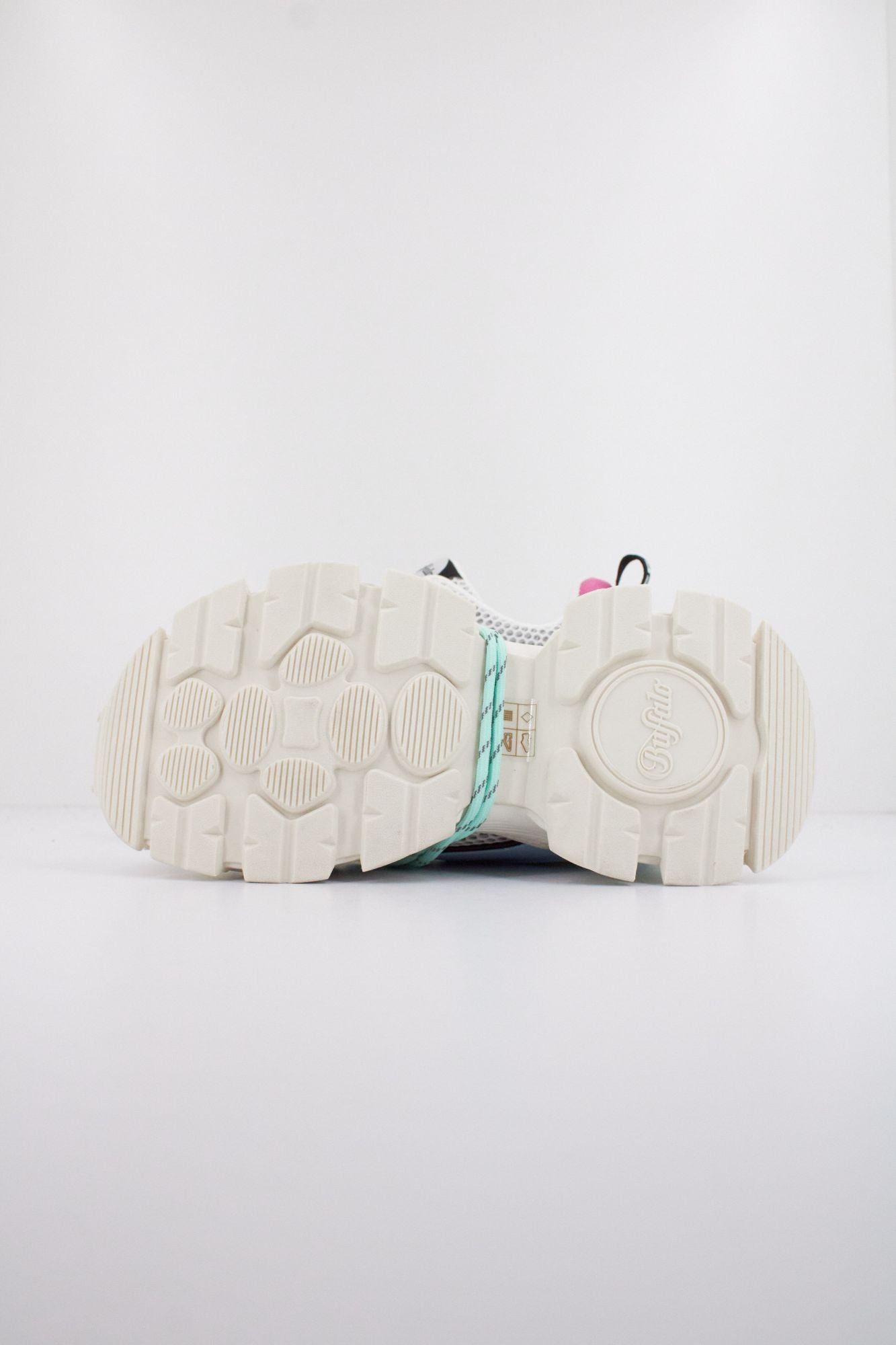 BUFFALO  SATURN LACE  en color BLANCO (5)