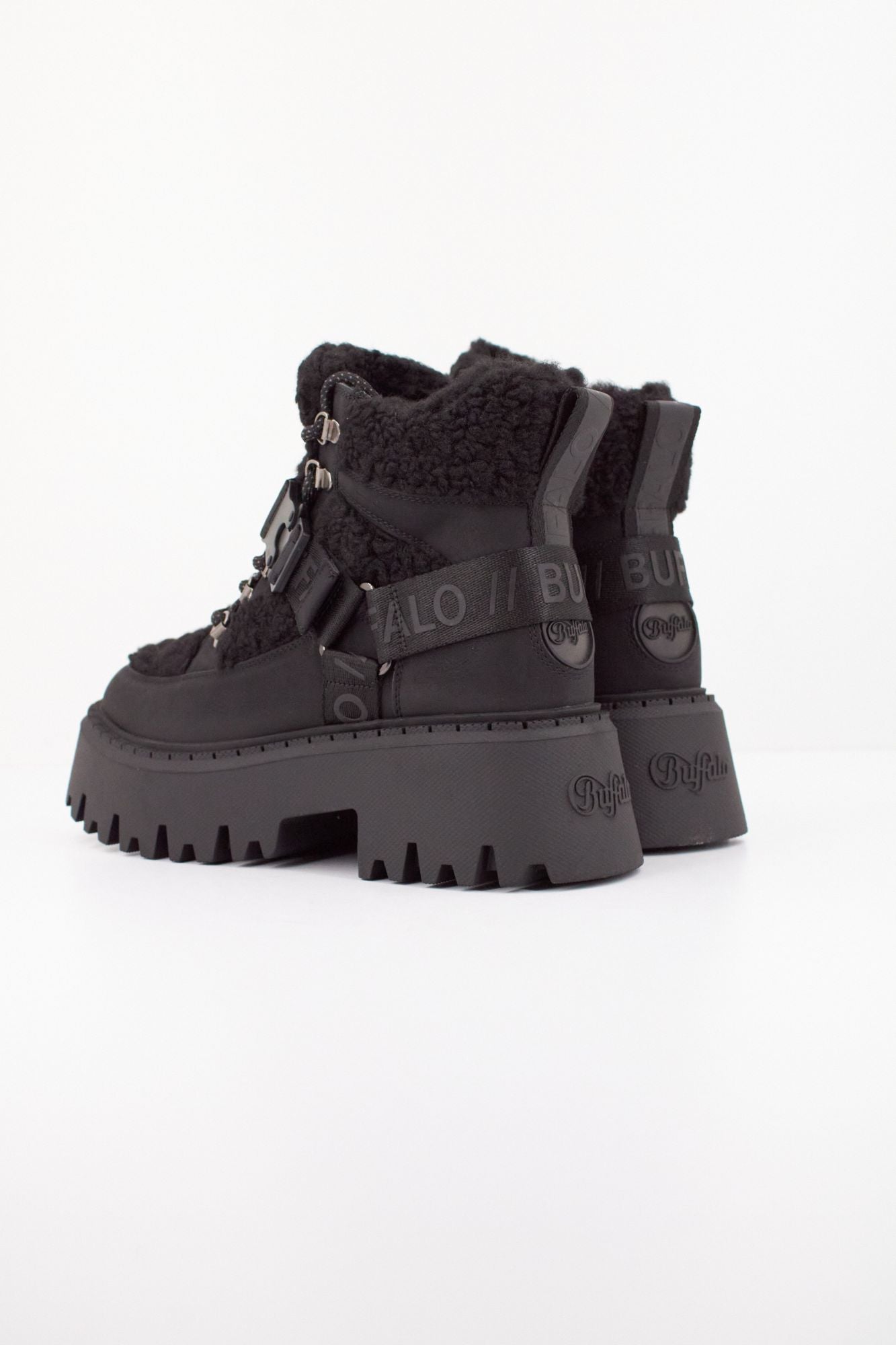 BUFFALO ASPEN COM MID WARM en color NEGRO (4)