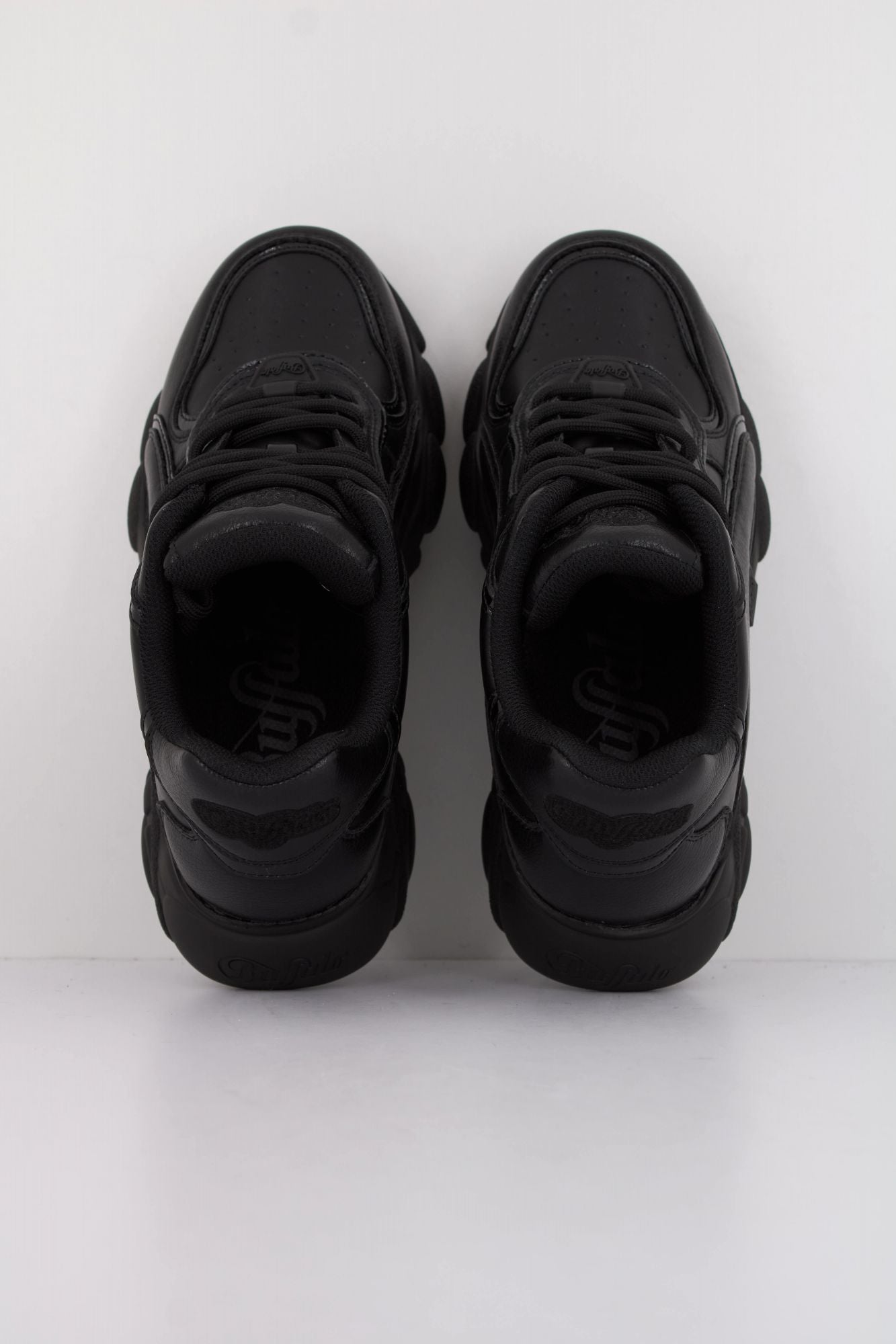 BUFFALO CLD ECHO en color NEGRO (5)