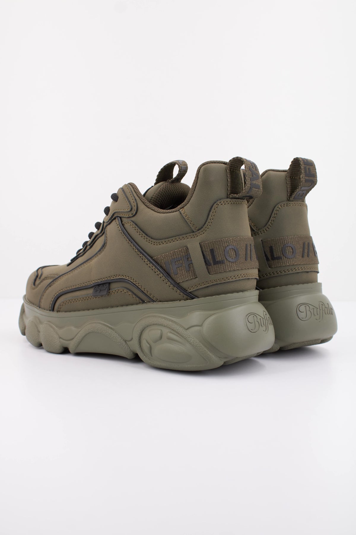 BUFFALO CLD CHAI VEGAN N en color VERDE (4)