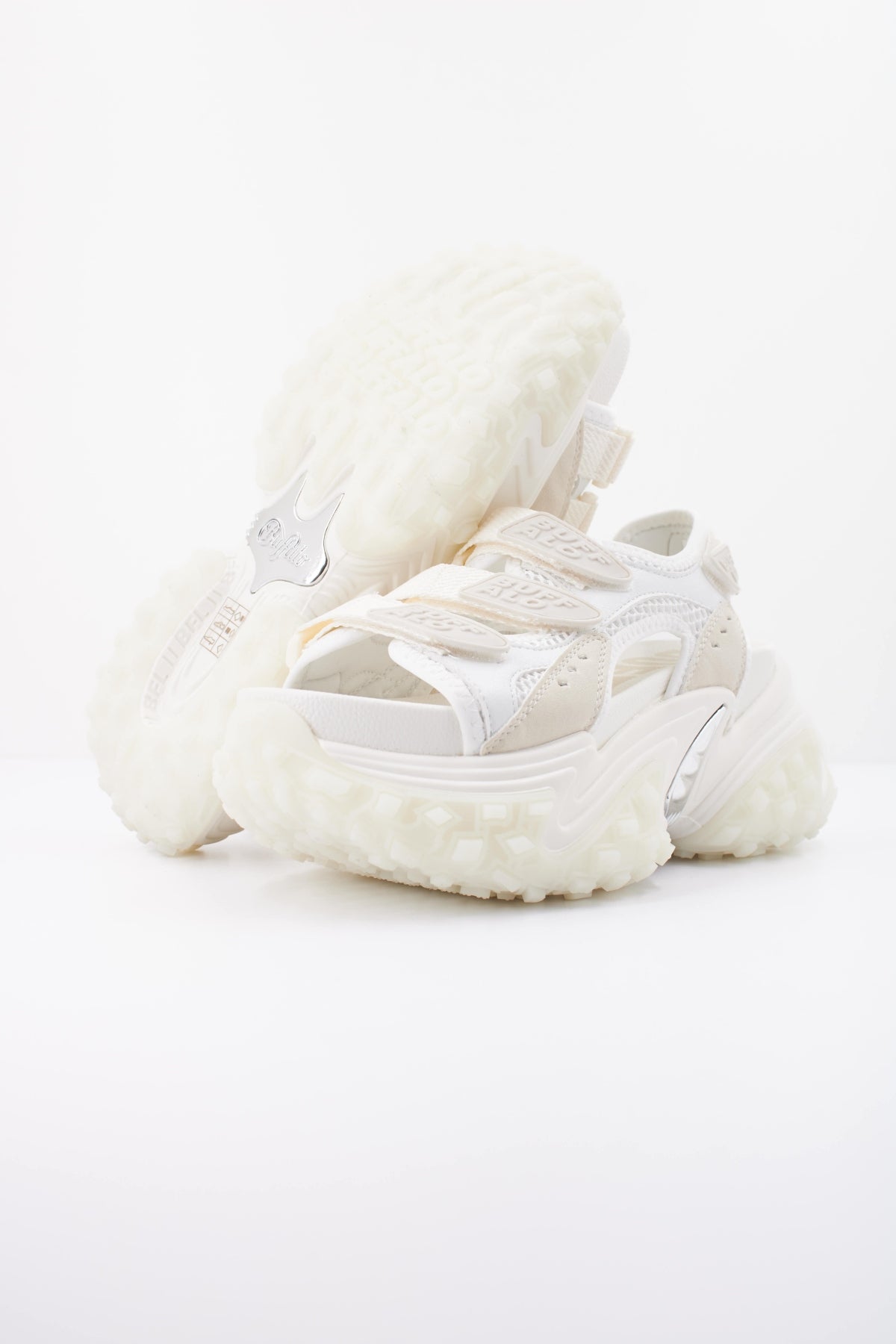 BUFFALO CERBO TRACK en color BLANCO (5)